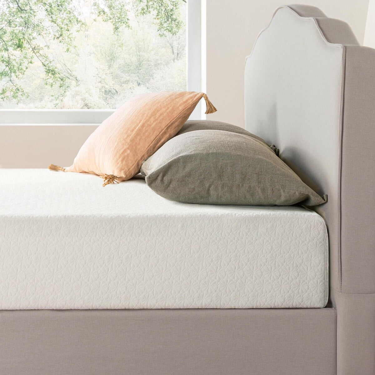 Matelas en mousse à mémoire de forme au thé vert de 10 pouces