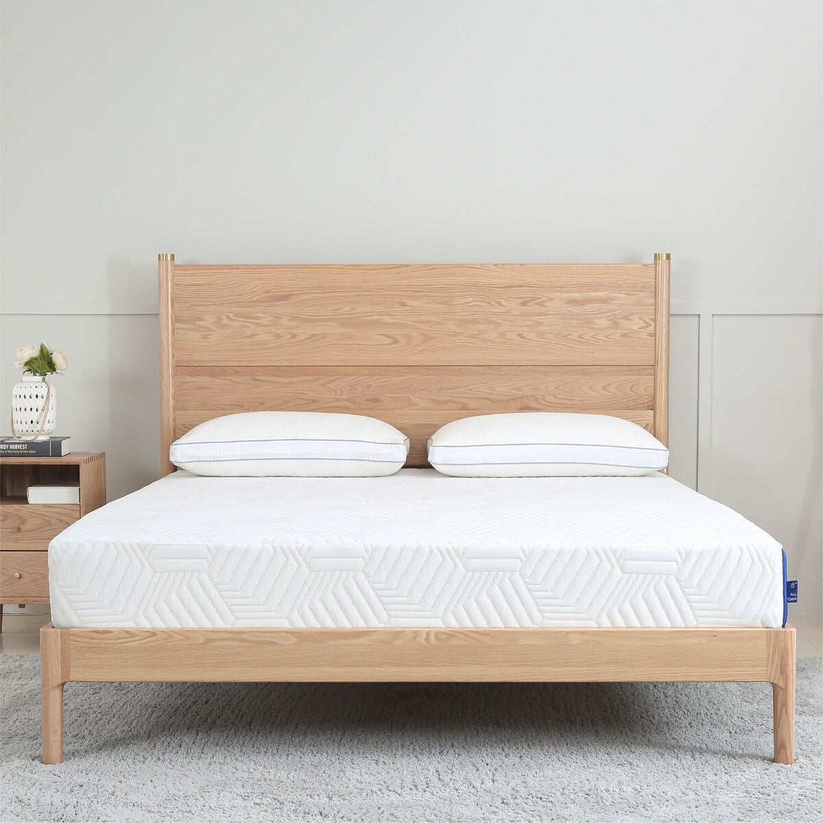 Matelas Queen en mousse à mémoire de forme de 10 pouces, infusé de gel blanc, de thé vert et de gel rafraîchissant