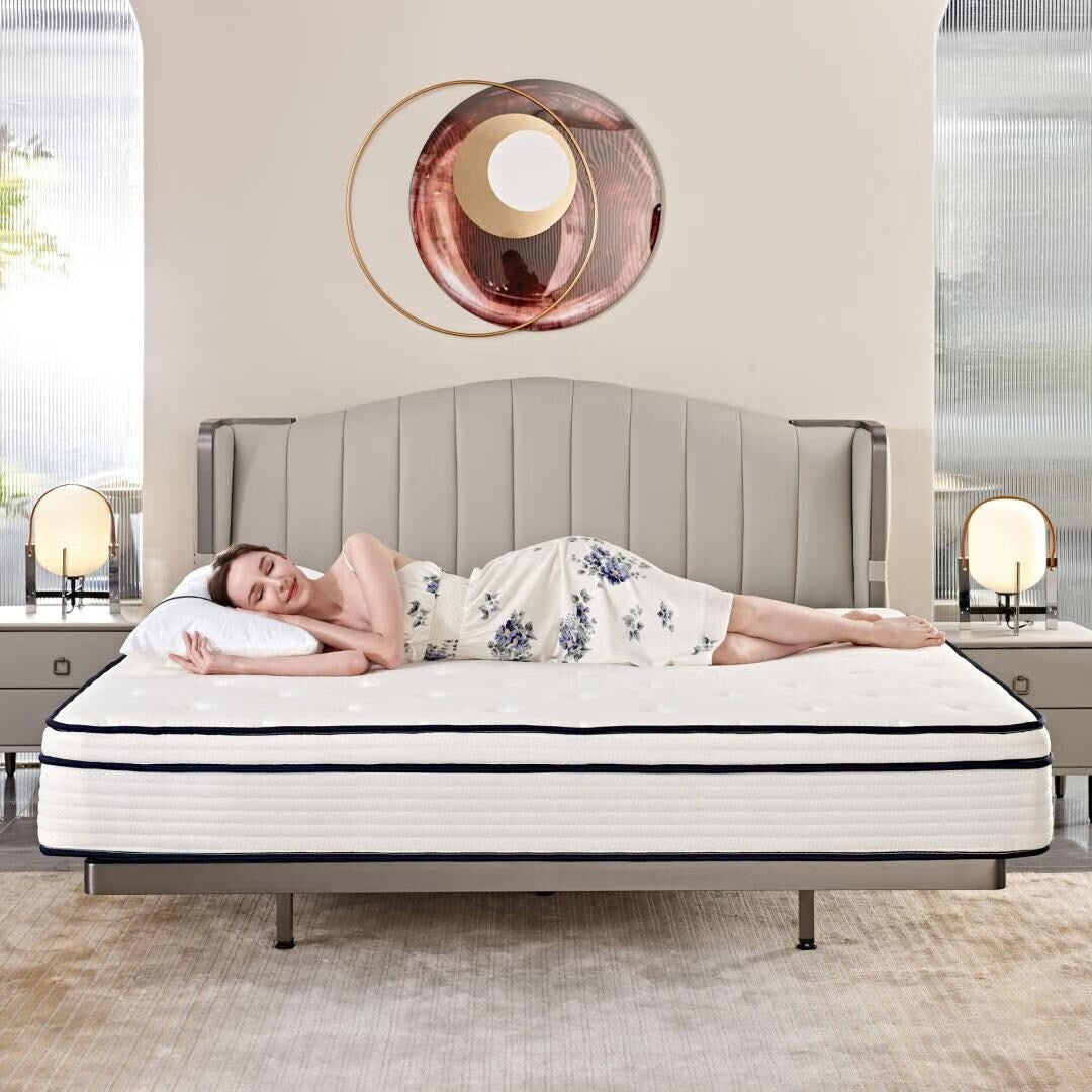 Matelas à ressorts indépendants ensachés en mousse à mémoire de forme de 10 pouces, livré dans une boîte