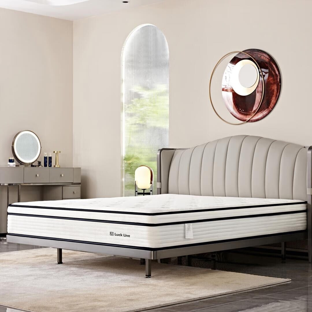 Matelas à ressorts indépendants ensachés en mousse à mémoire de forme de 10 pouces, livré dans une boîte
