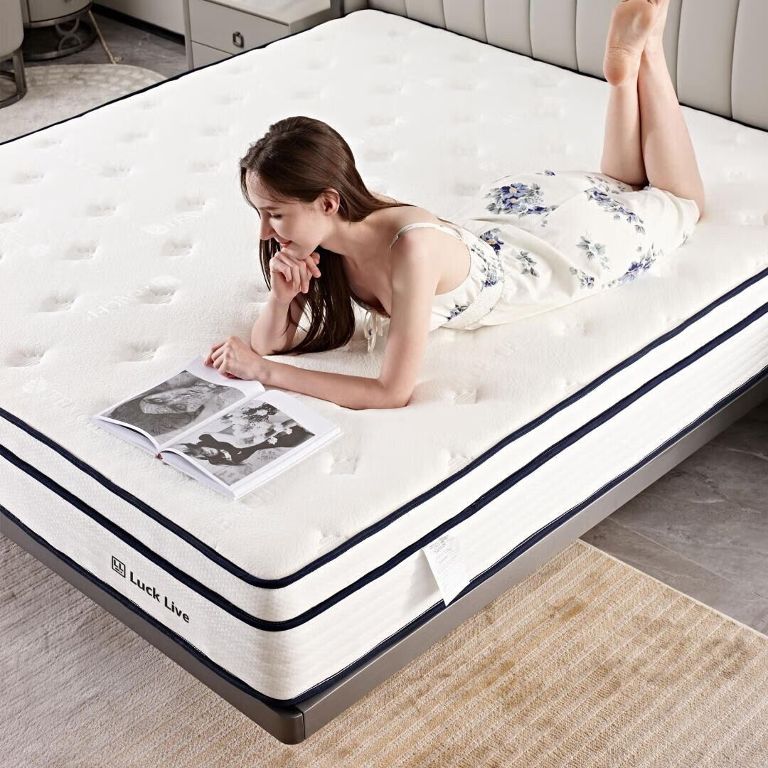 Matelas à ressorts indépendants ensachés en mousse à mémoire de forme de 10 pouces, livré dans une boîte