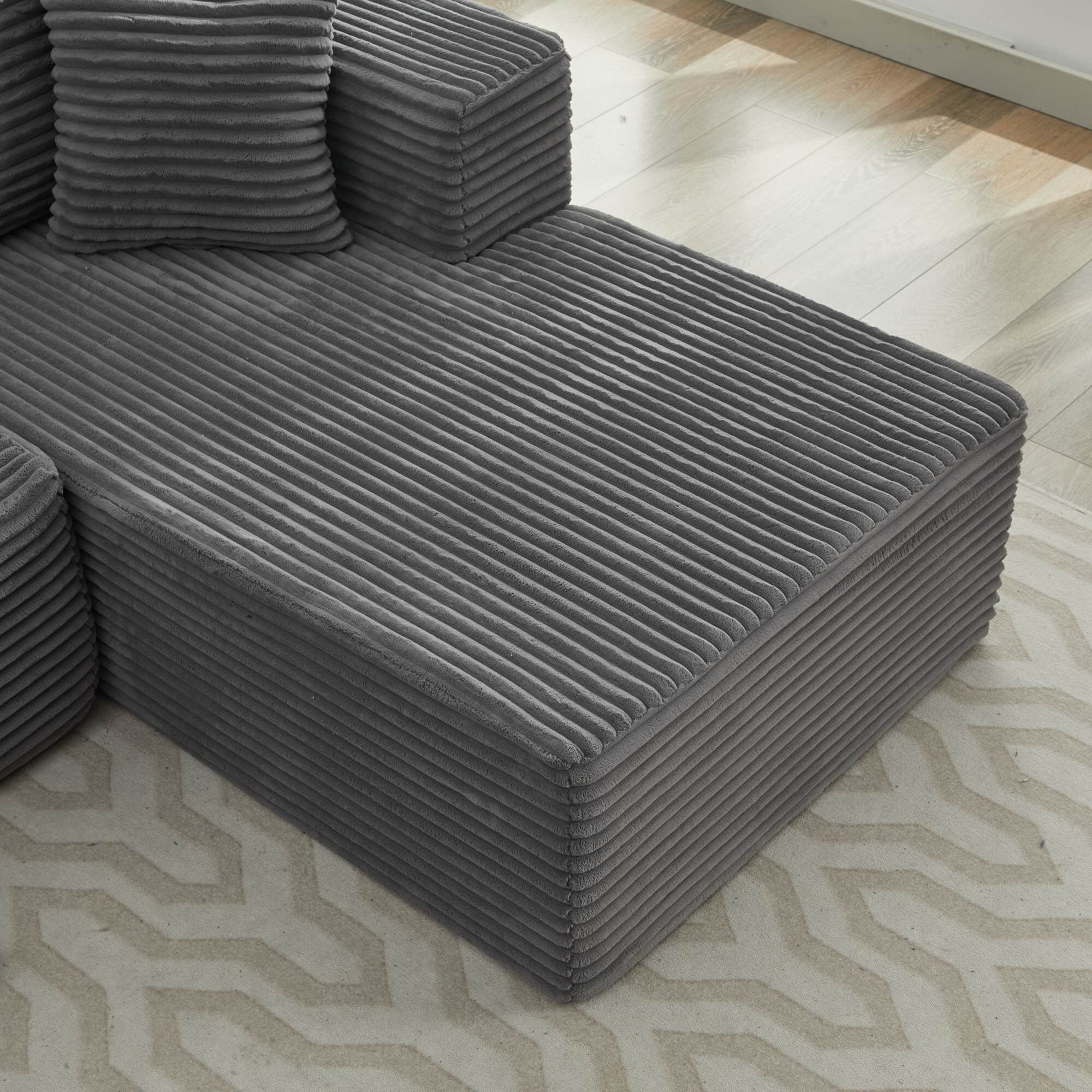 Canapé d'angle Cloud 106 en forme de L avec méridienne orientée vers la droite, canapé modulaire moderne à assise profonde pour salon, aucun assemblage requis