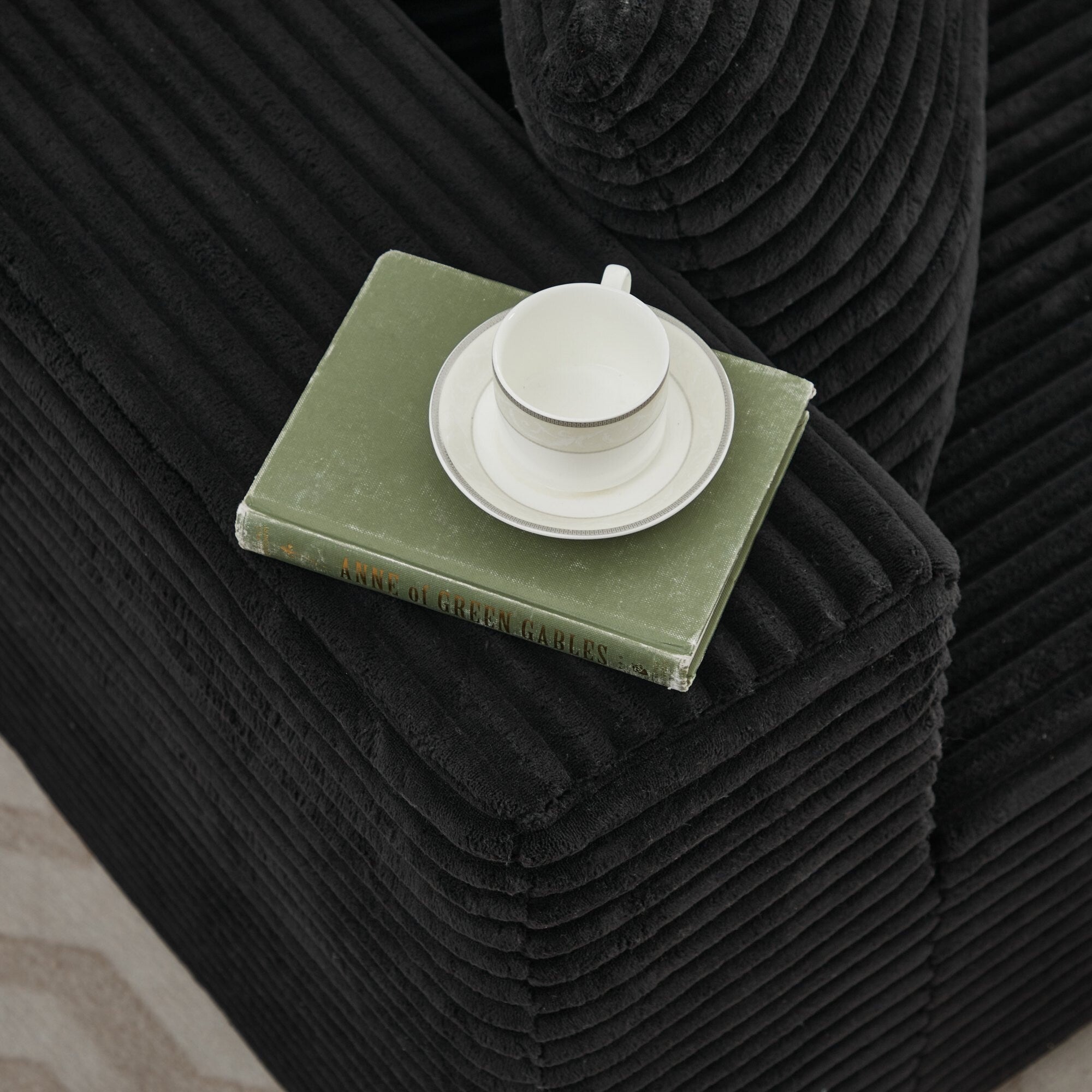 Canapé d'angle Cloud 106 en forme de L avec méridienne orientée vers la droite, canapé modulaire moderne à assise profonde pour salon, aucun assemblage requis