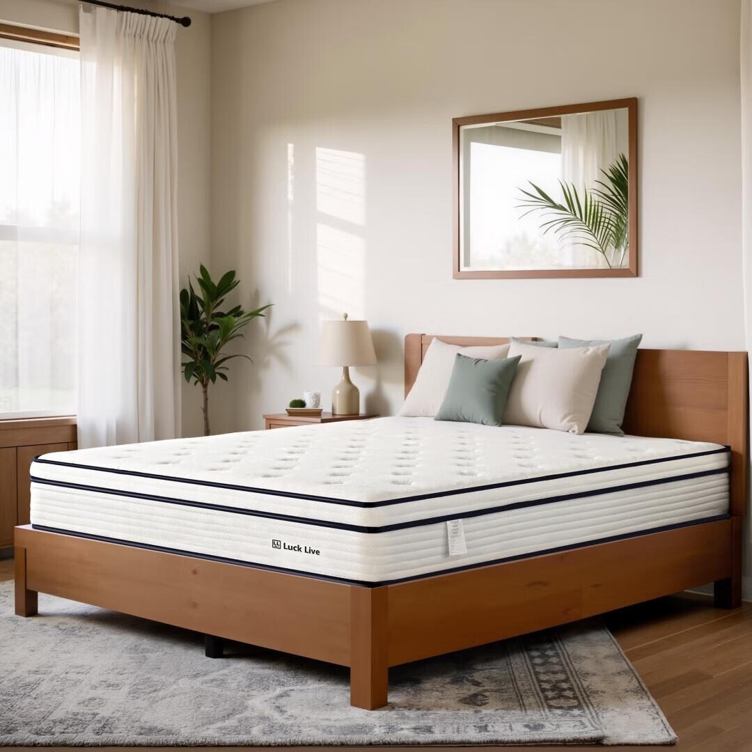 Matelas à ressorts ensachés indépendant en mousse à mémoire de forme de 12 pouces de taille moyenne, livré dans une boîte