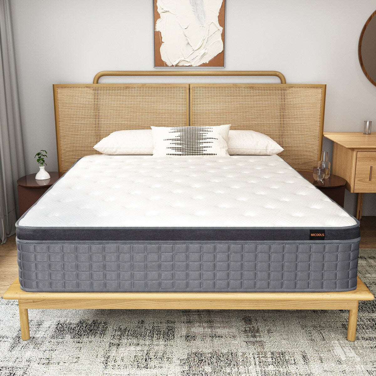 Matelas hybride à plateau-coussin mi-ferme 12