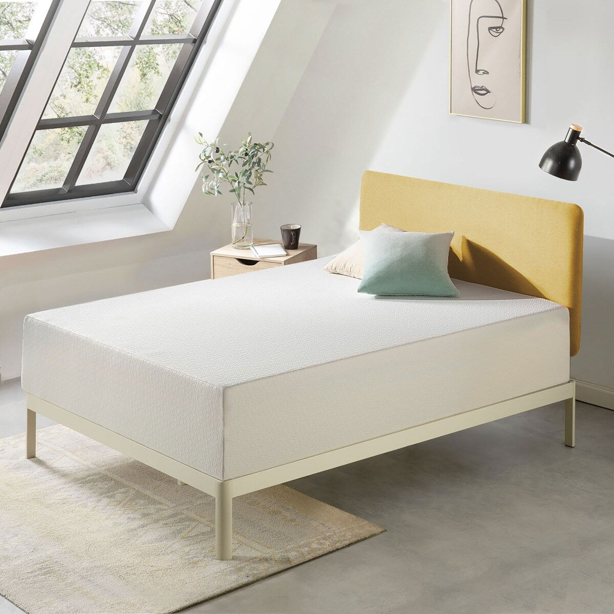 Matelas en mousse à mémoire de forme au thé vert de 14 pouces