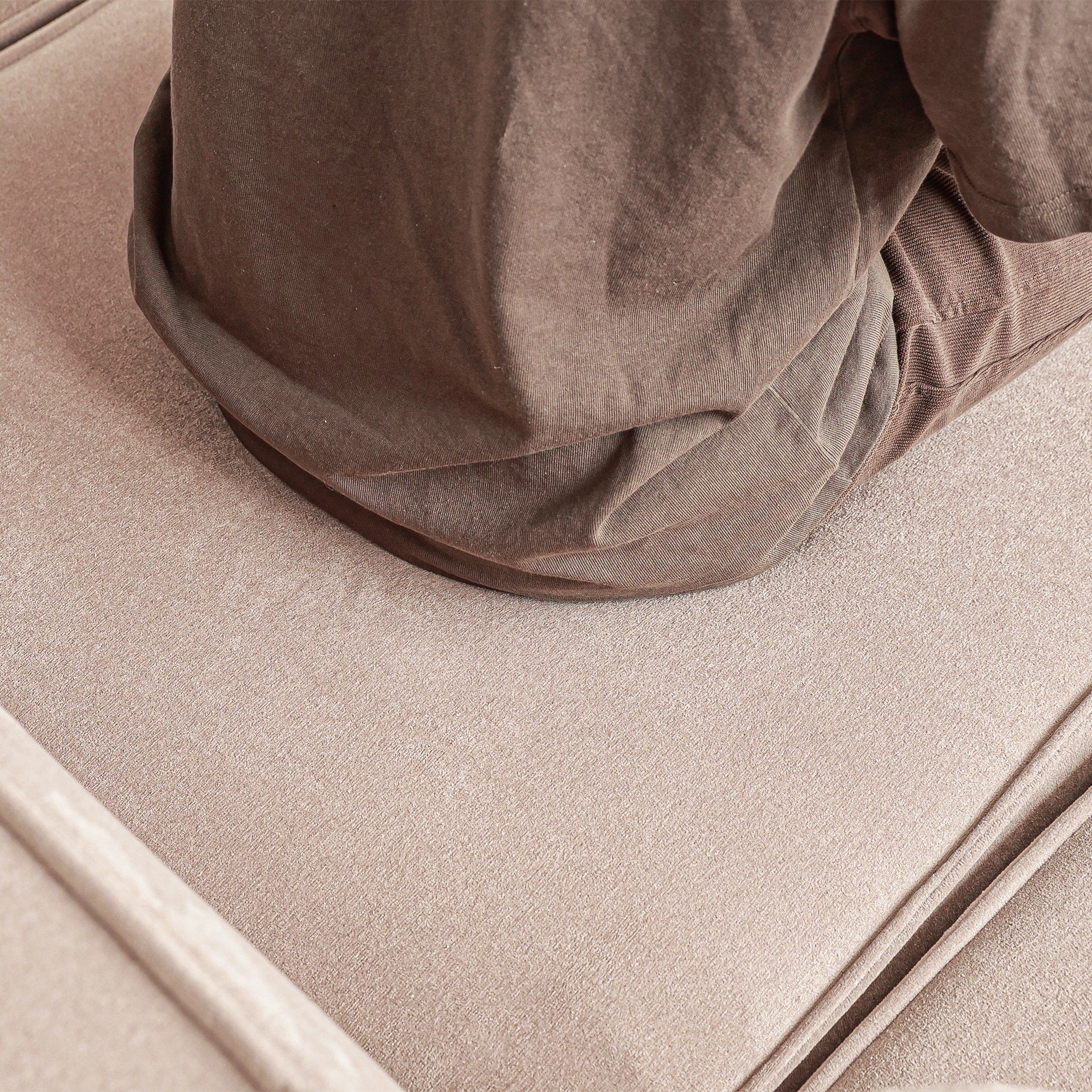 Canapé sectionnel Cloud 149, grand canapé modulaire 4 places, canapés modernes et confortables en velours côtelé, meubles de salon