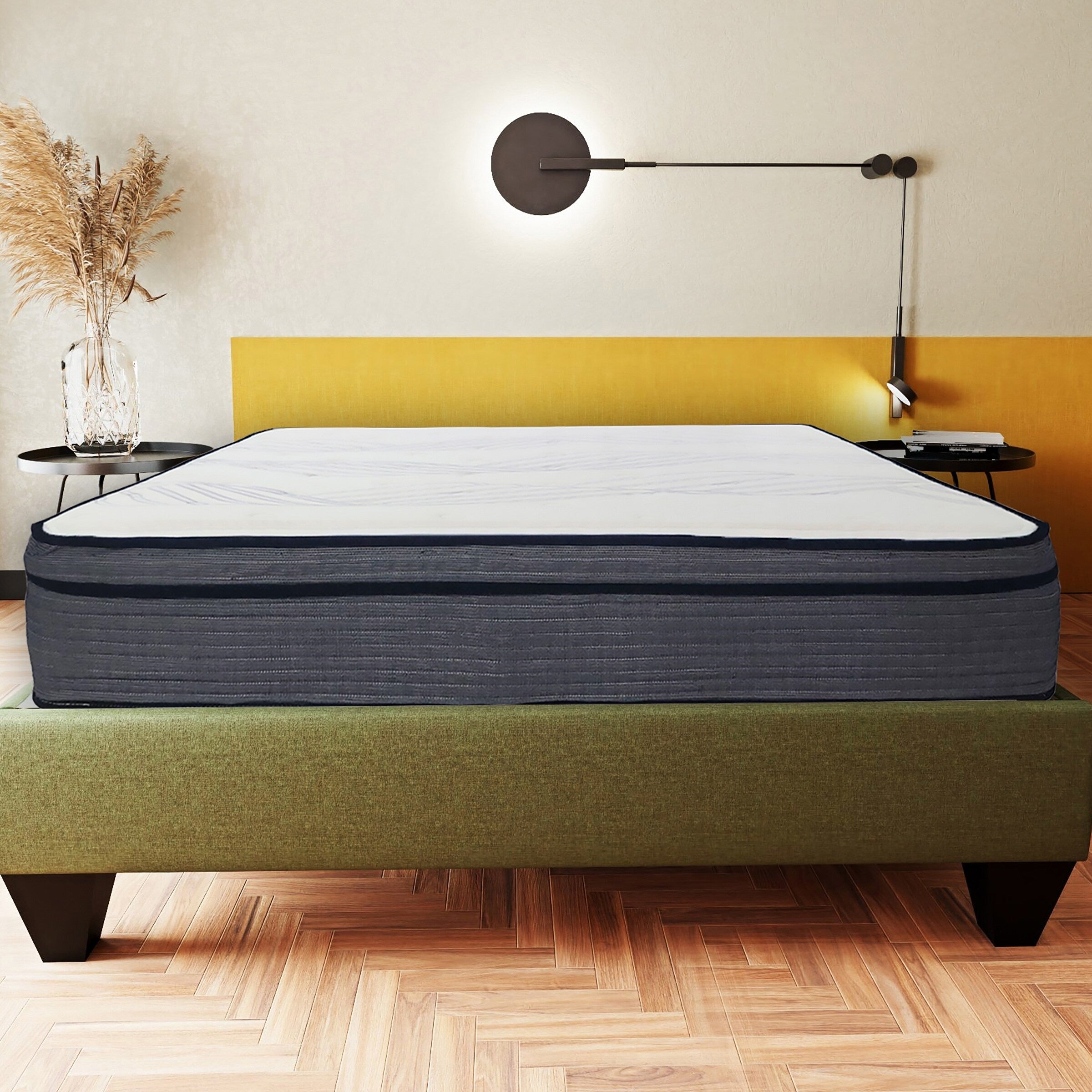 Matelas hybride en mousse moelleuse et polyester doux avec housse en tricot