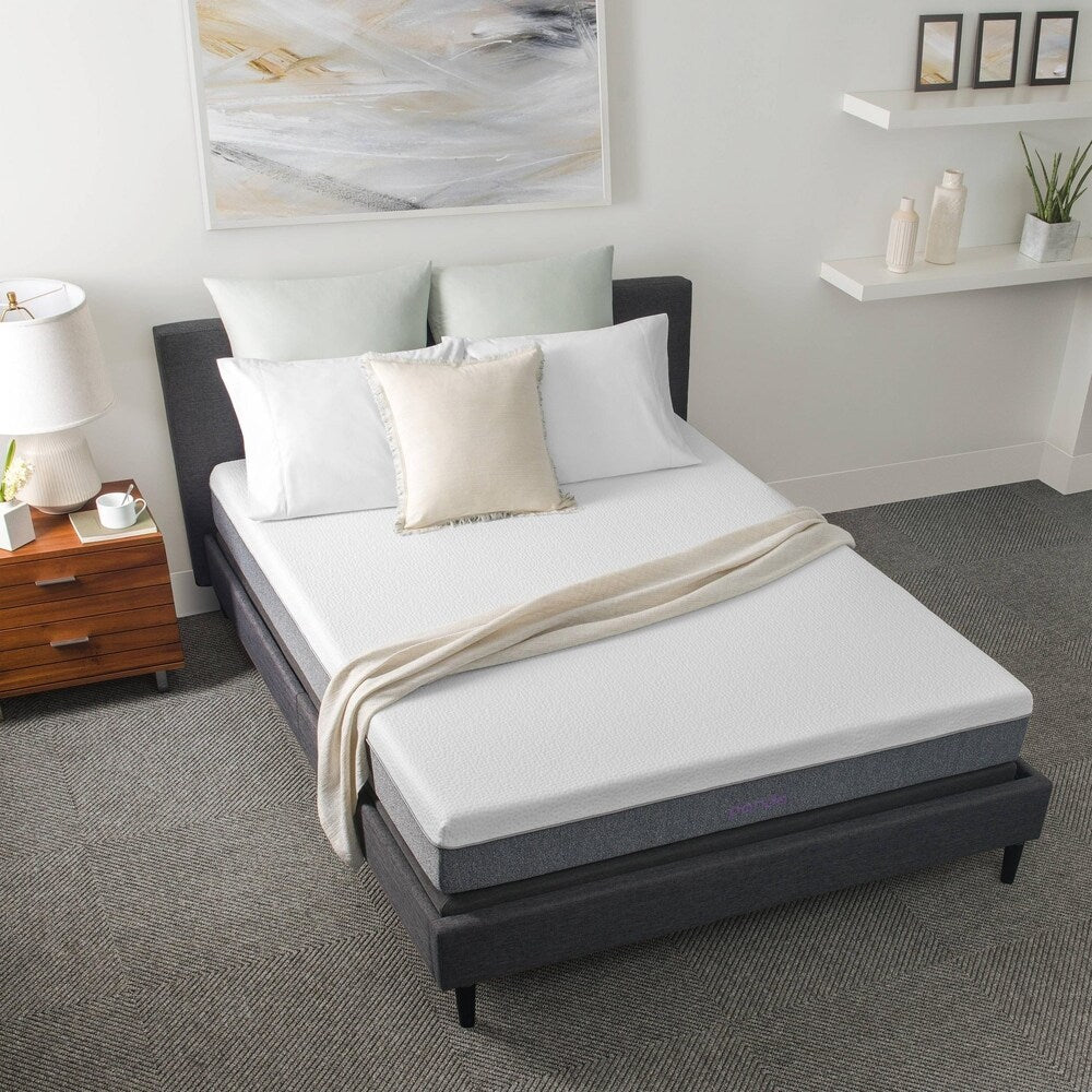 Matelas en mousse à mémoire de forme infusé de gel Solace Sleep de 8 pouces