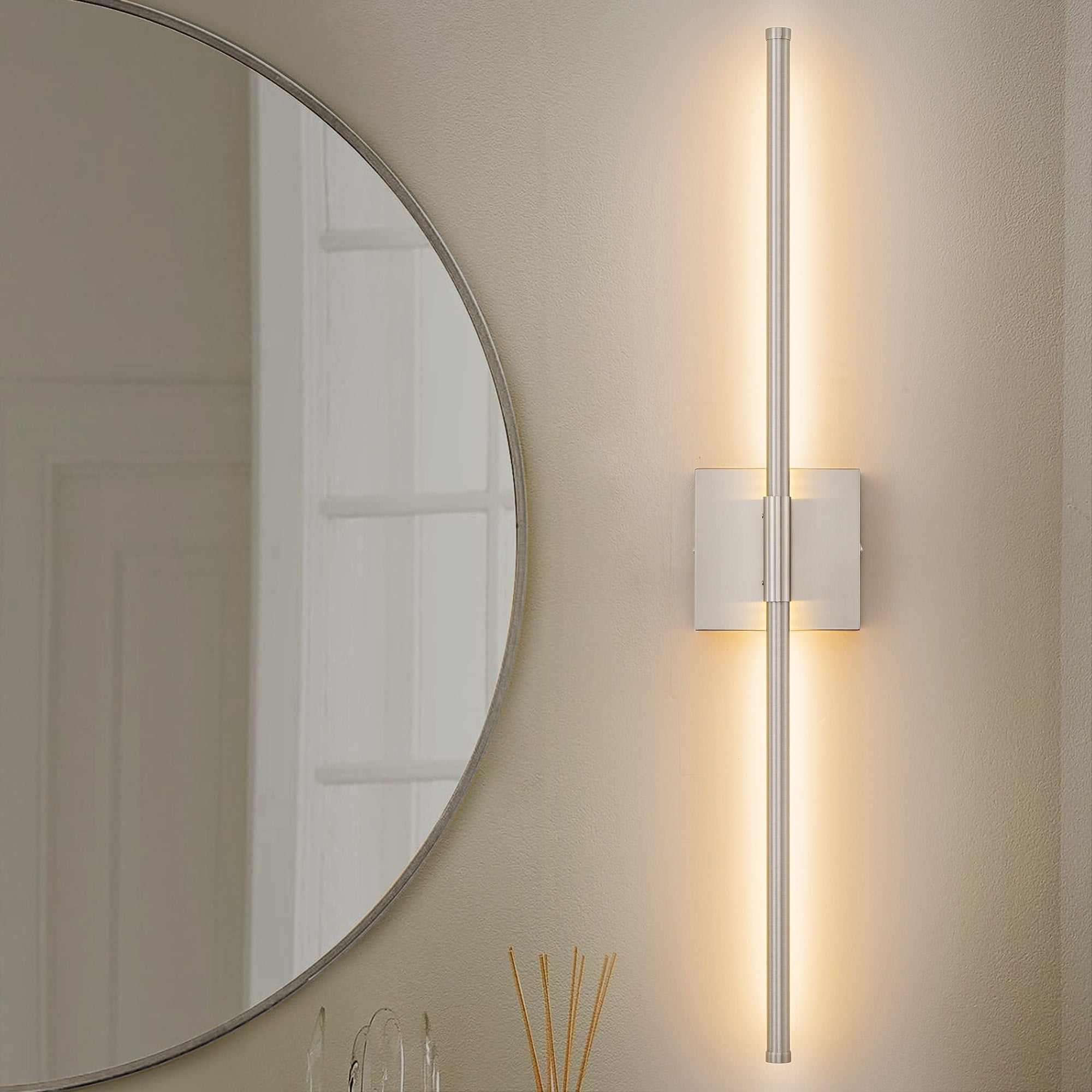 Applique murale linéaire moderne à 1 ampoule, noire/dorée/nickel, à LED, à intensité variable, pour salle de bain