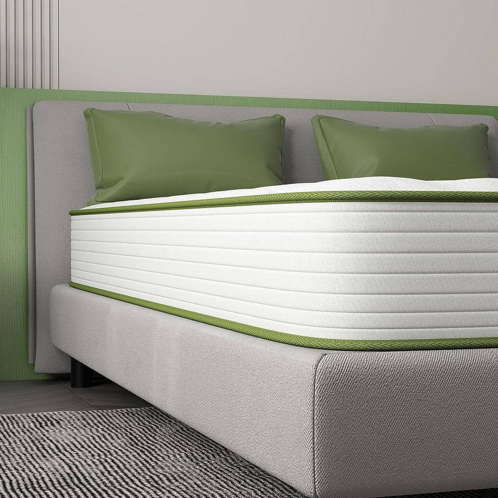 Matelas hybride en mousse à mémoire de forme de 10 pouces dans une boîte