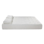 Matelas blanc quatre couches Cool Medium avec 2 oreillers