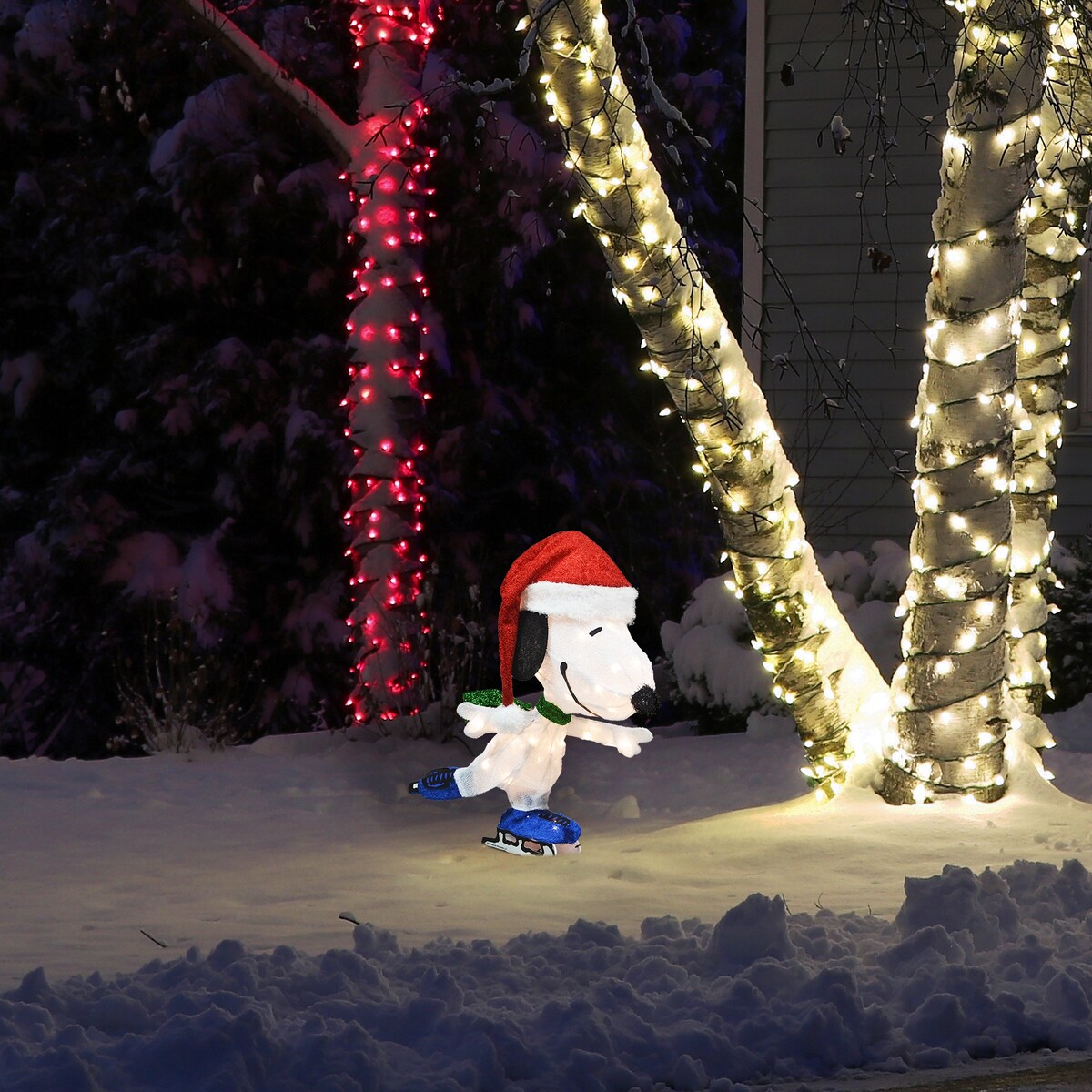 24 décorations de jardin pré-éclairées à LED 3D Peanuts, Snoopy en train de patiner