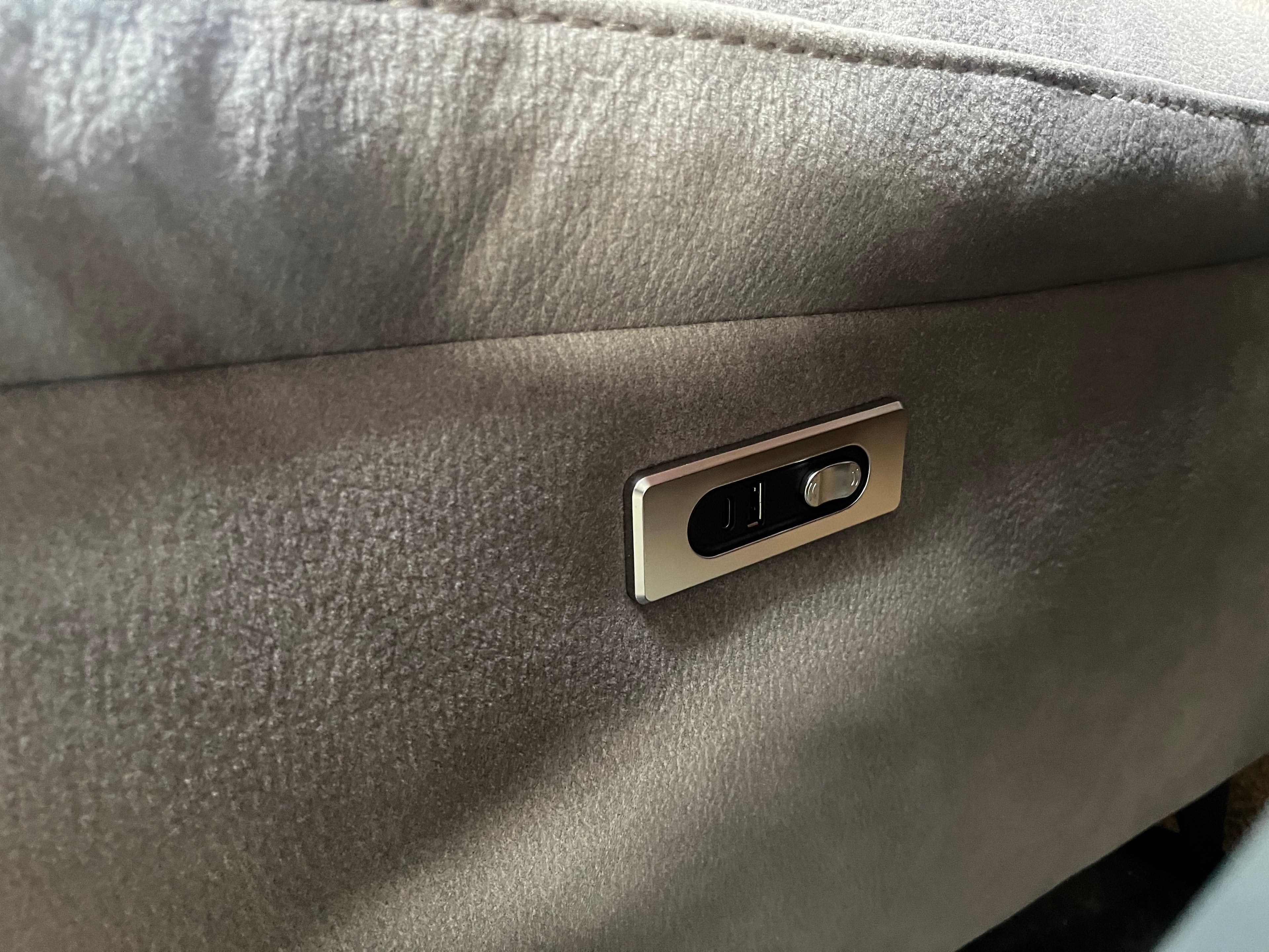 Fauteuil inclinable d'angle électrique Alora