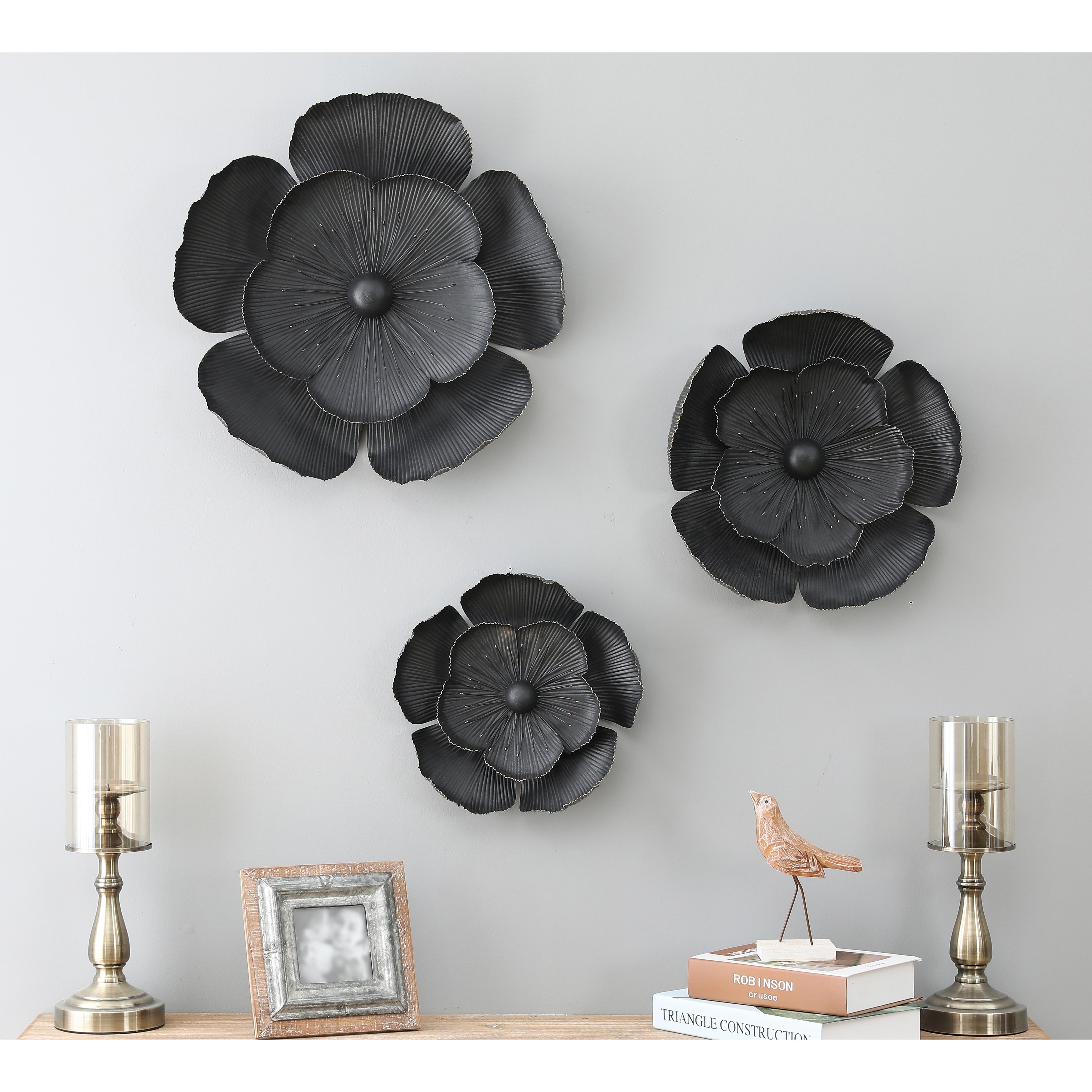 Décoration murale en métal gris foncé avec fleurs dorées de différentes tailles (lot de 3)