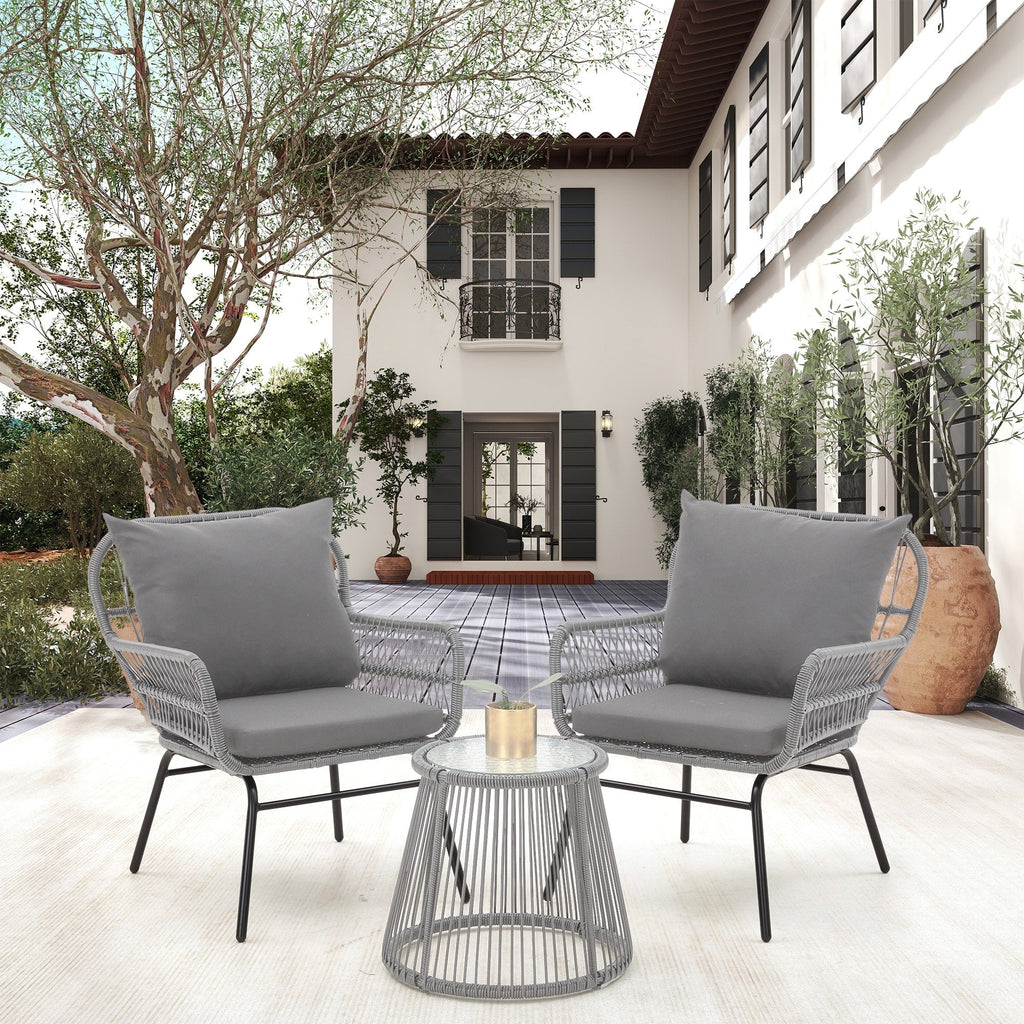 Ensemble de bistrot de jardin 3 pièces, mobilier d'extérieur en rotin avec table en verre, 2 fauteuils larges et coussins d'assise.