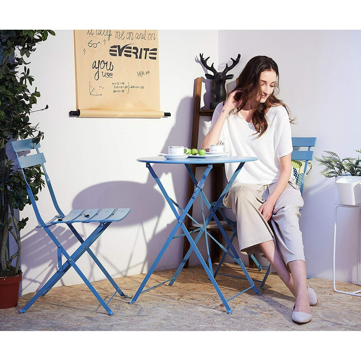 Ensemble bistrot d'extérieur 3 pièces en acier de qualité supérieure Clihome