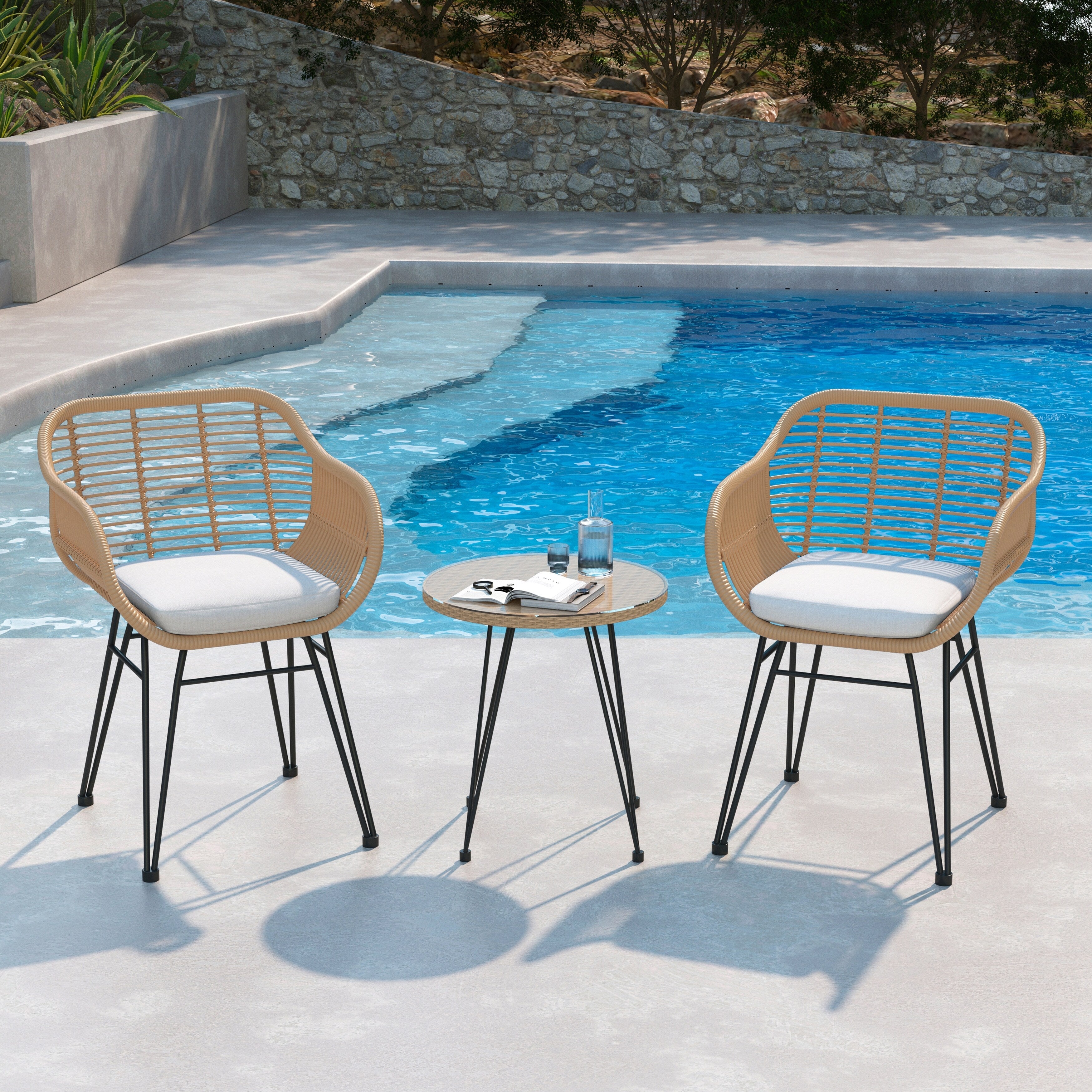 Ensemble de bistrot d'extérieur 3 pièces en rotin et osier avec coussins et table