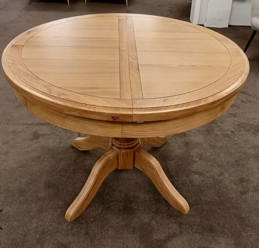 Table à manger ronde extensible Saoirse de 1,1 m à 1,5 m