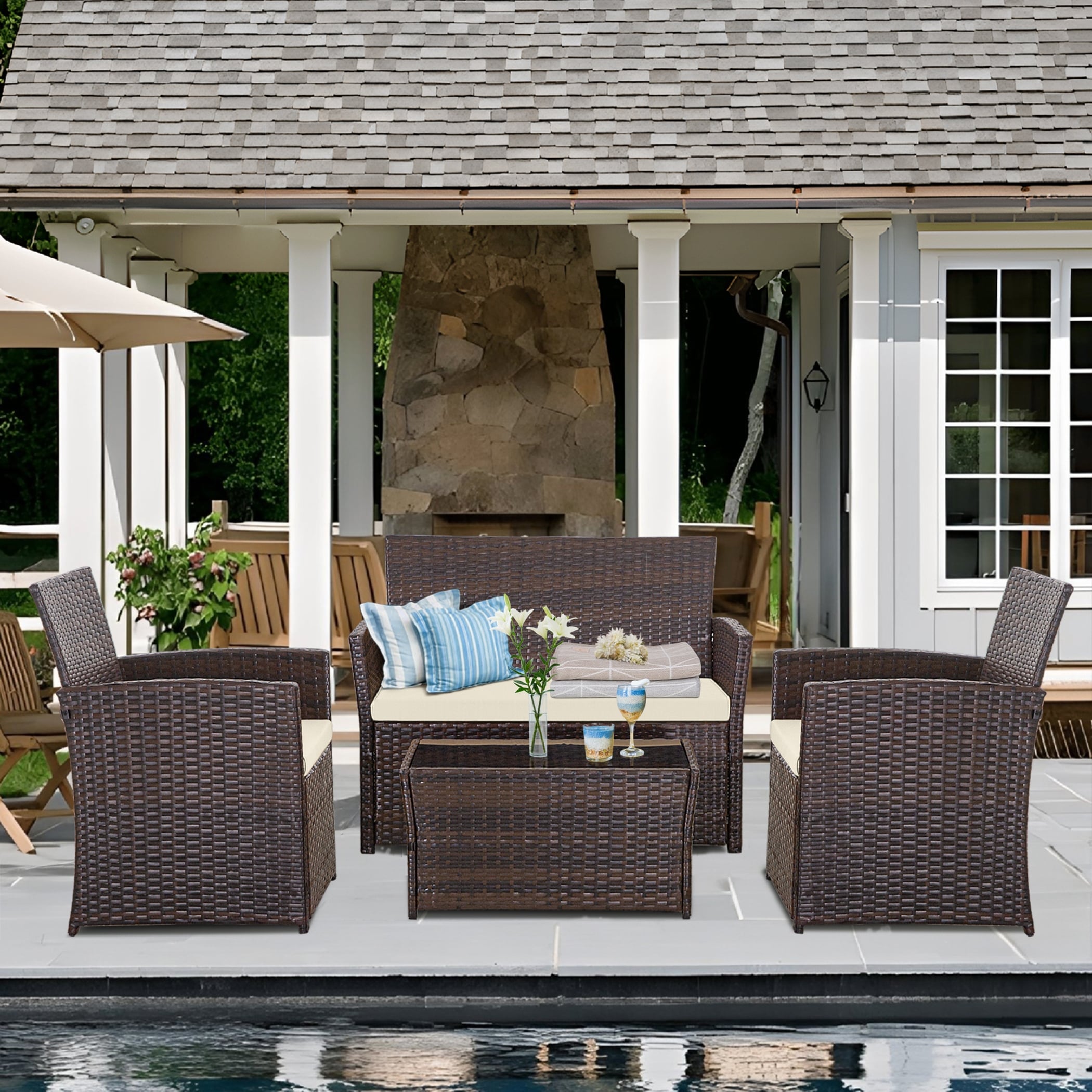 Ensemble de conversation de patio en osier 4 pièces avec canapé et chaise en rotin