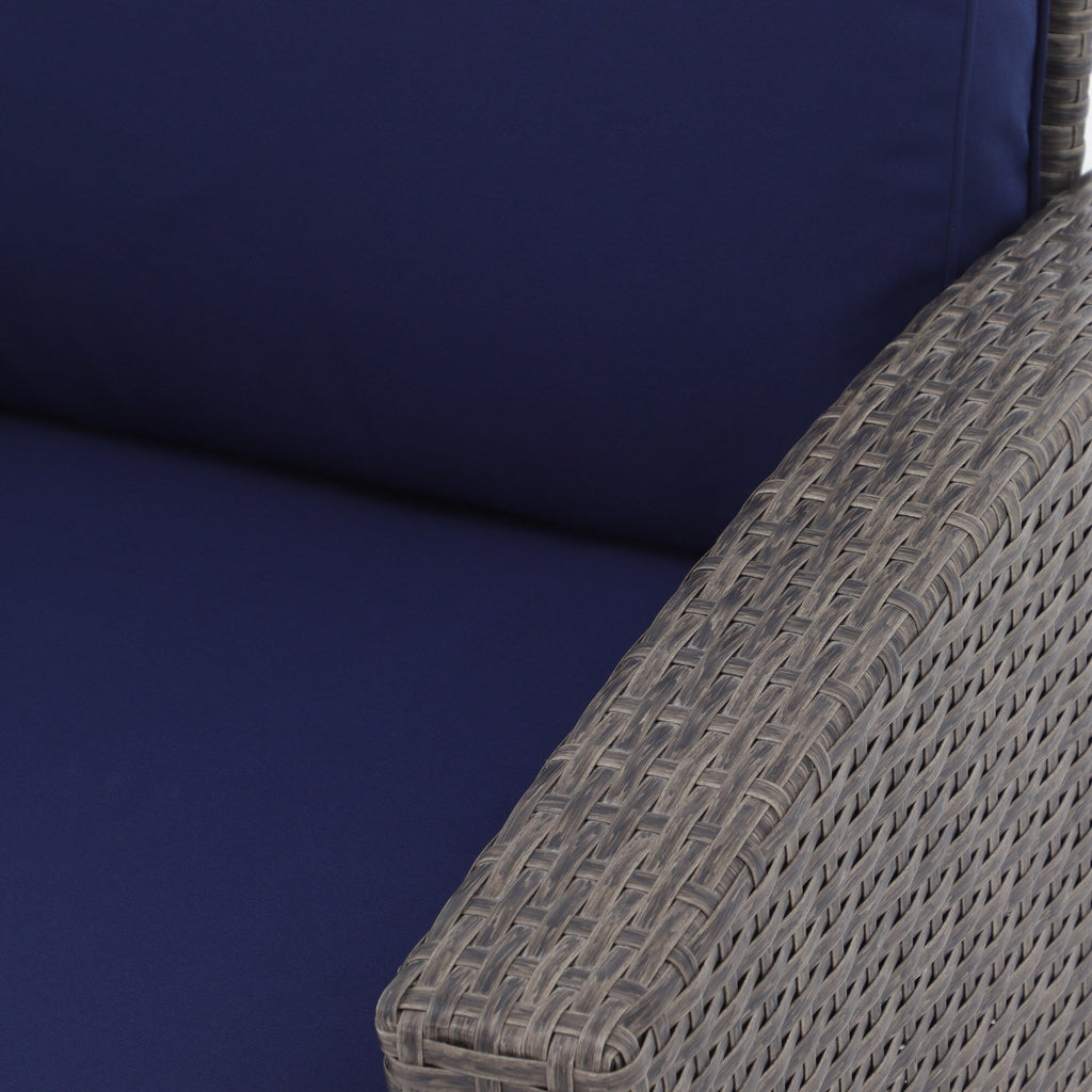 Salon de jardin en rotin pour 4 personnes avec coussins gris et table en verre trempé