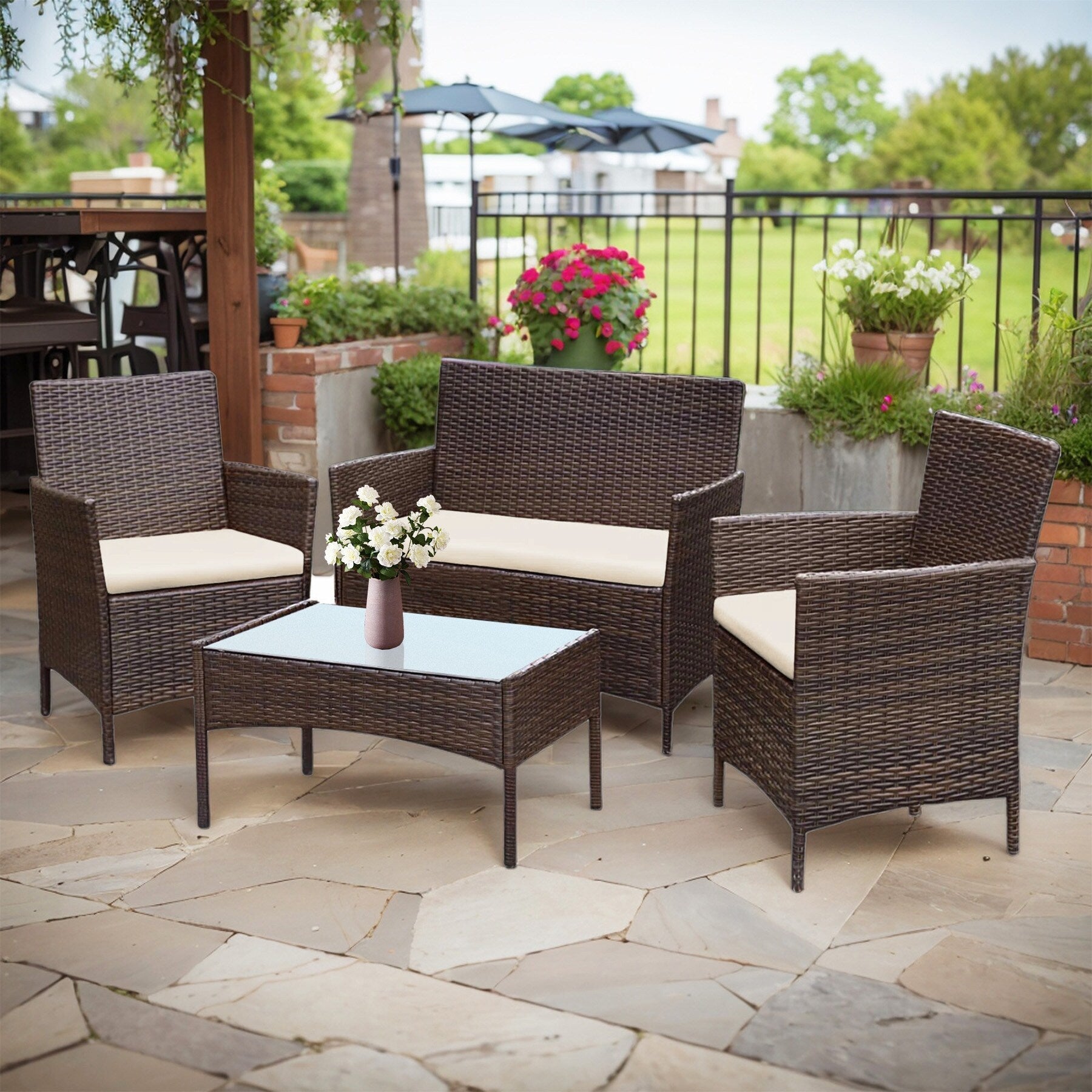 Ensemble de meubles de jardin 4 pièces avec coussins, salon de jardin en osier et table basse en verre