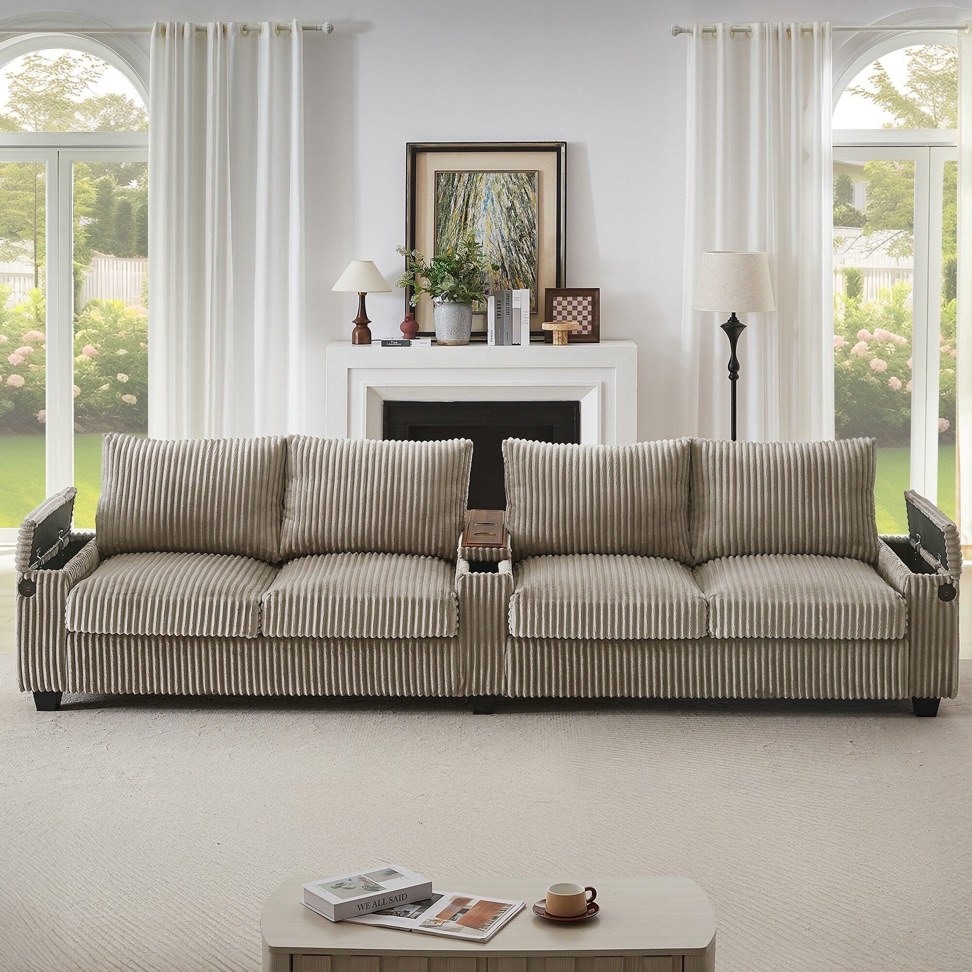 Canapé 4 places en velours côtelé 133 cm, canapé moderne avec ports USB, accoudoirs de rangement dissimulés et porte-gobelets rabattables pour le salon