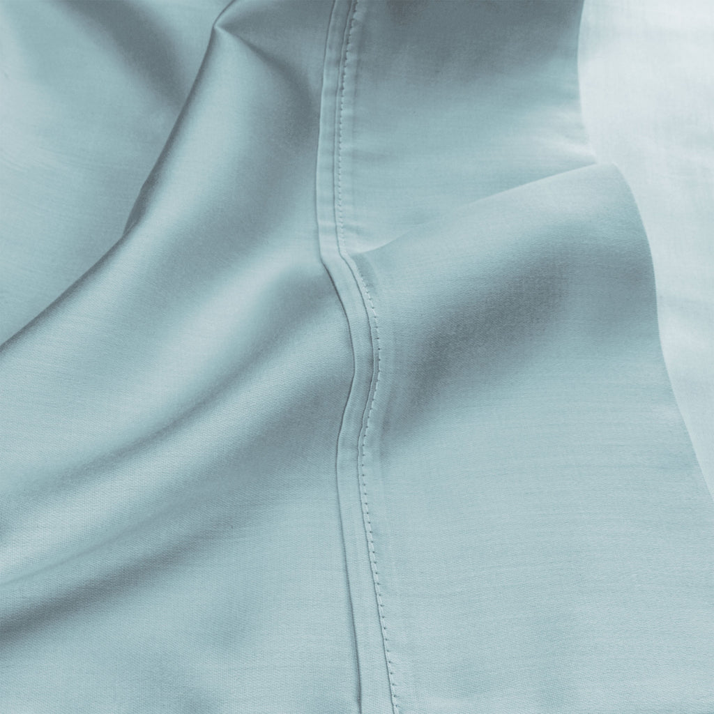 Parure de lit unie en coton égyptien 400 fils par Superior