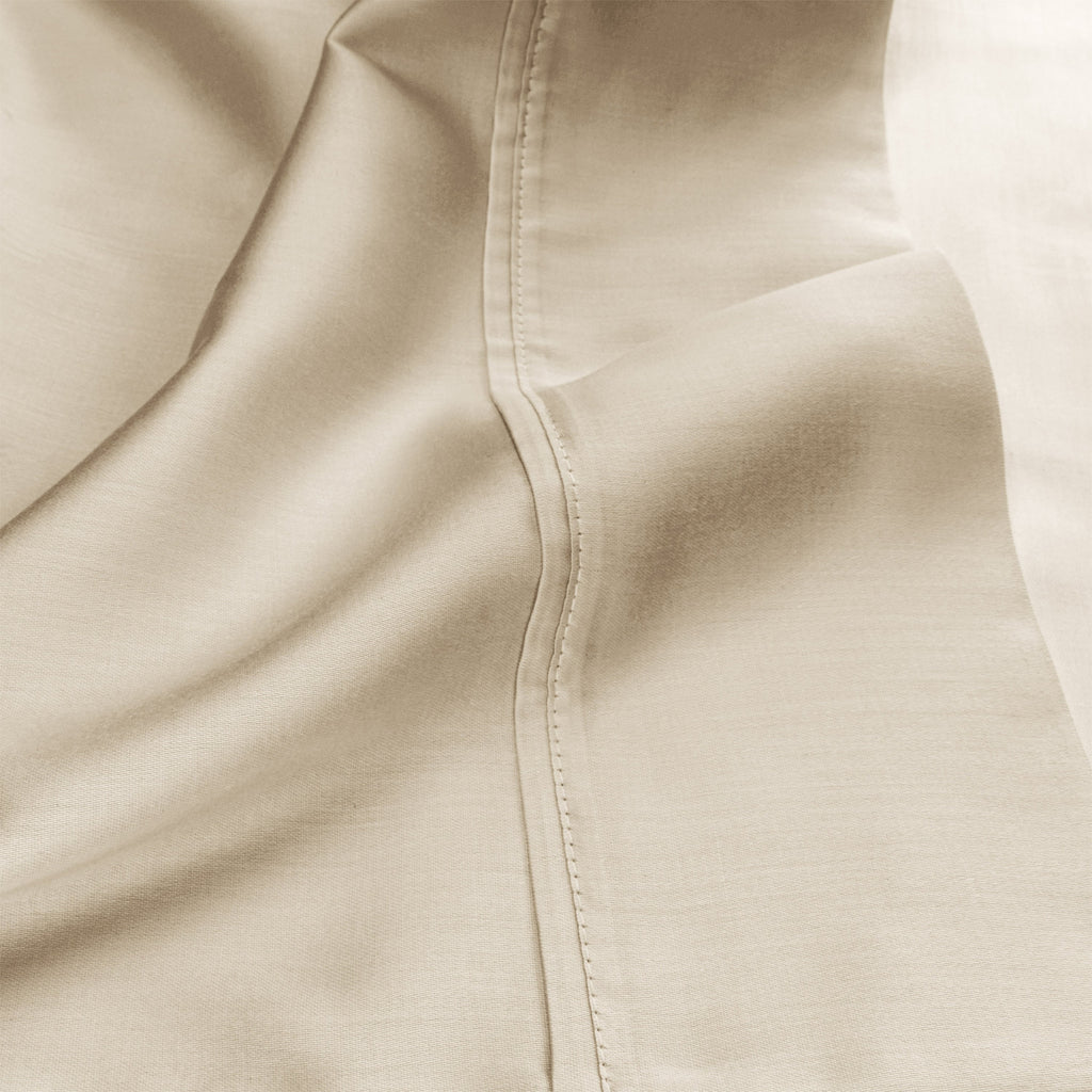 Parure de lit unie en coton égyptien 400 fils par Superior