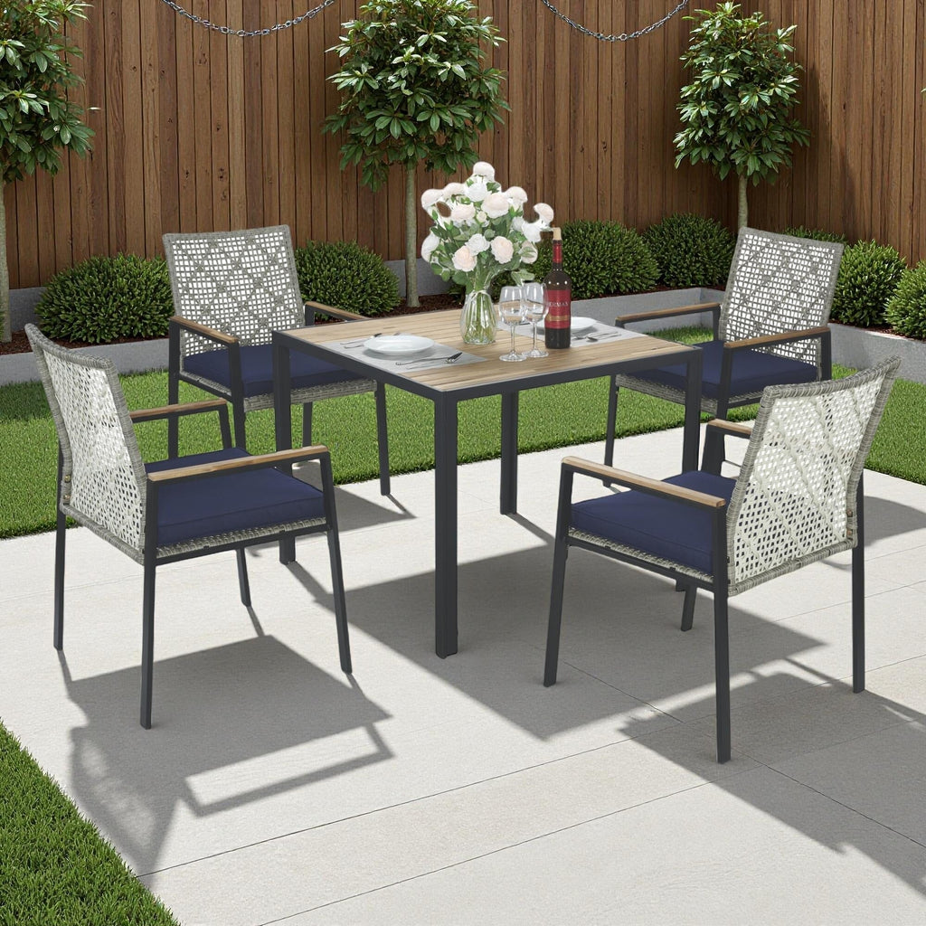Ensemble de salle à manger d'extérieur en rotin 5 pièces avec chaises empilables, plateau de table en bois d'acacia de 35 pouces avec trou pour parasol
