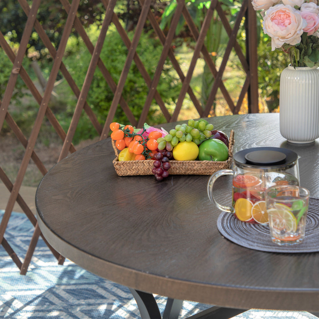 Ensemble de salle à manger d'extérieur 5 pièces, 4 chaises pivotantes rembourrées en mousse à séchage rapide et une table ronde en métal grain de bois de 44 pouces