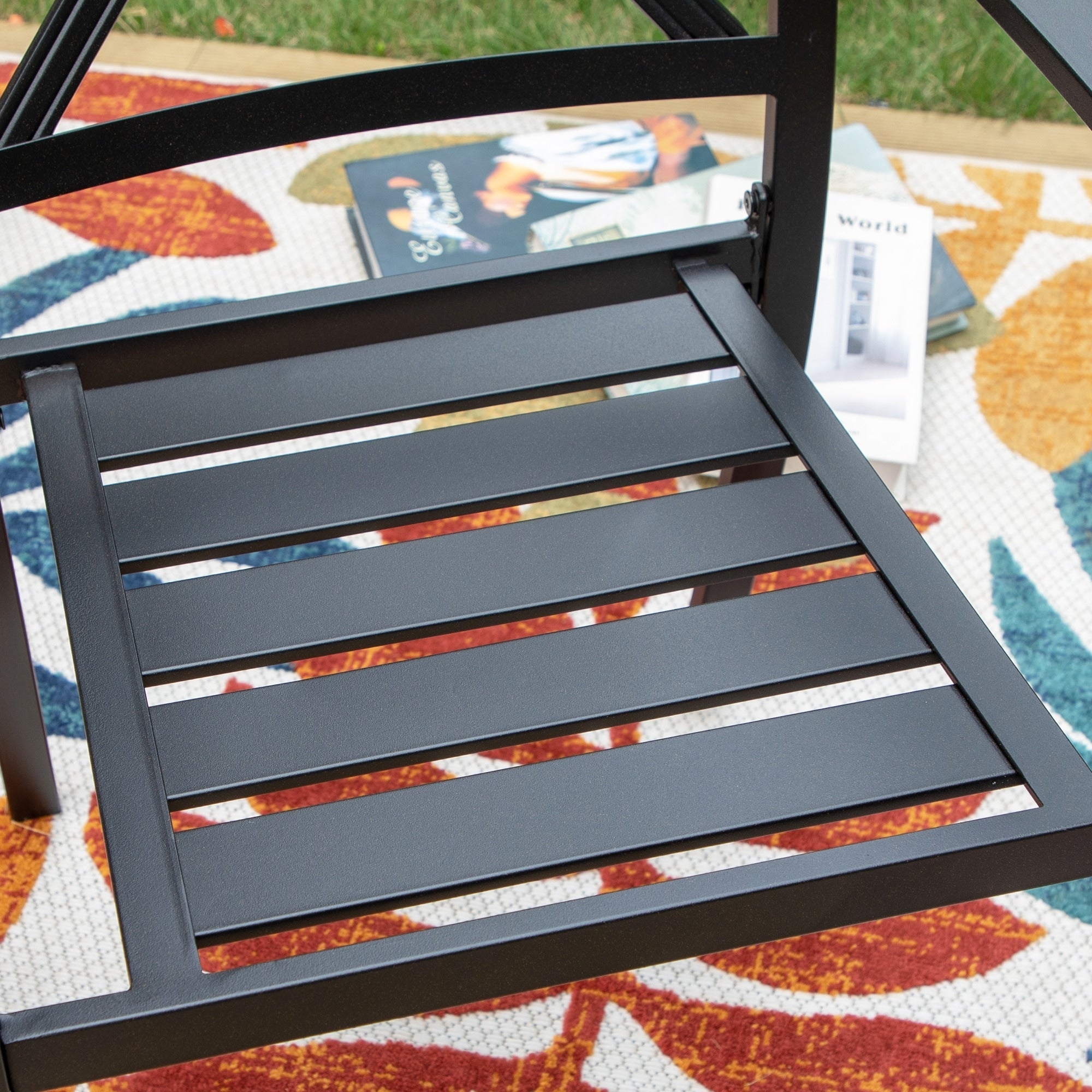 Ensemble de salle à manger d'extérieur 5 pièces avec revêtement électrolytique et chaises empilables