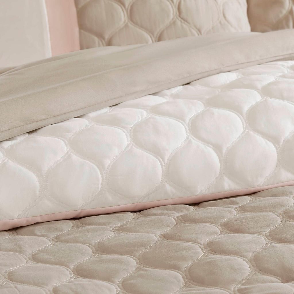 Ensemble de couette Josefina 8 pièces 510 Design