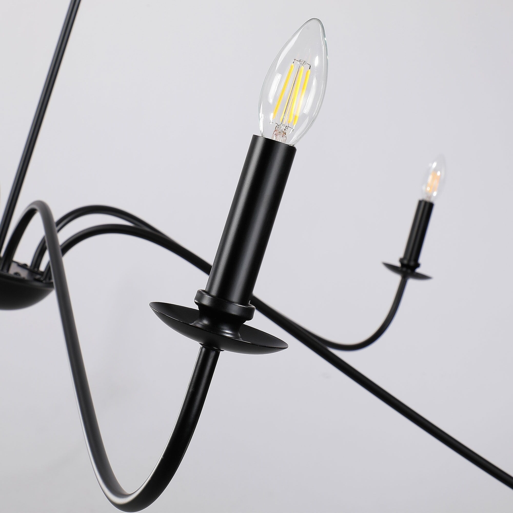 Lustre minimaliste à 6 lumières de 64 pouces, noir mat, or et chrome - N/A
