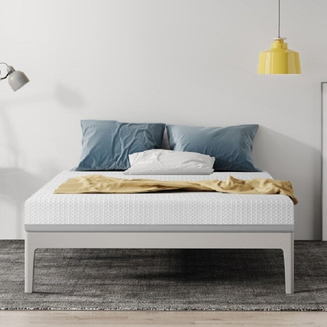 Matelas en mousse à mémoire de forme infusé de gel et de charbon de bois de 6 pouces - Confort moyen (Queen)