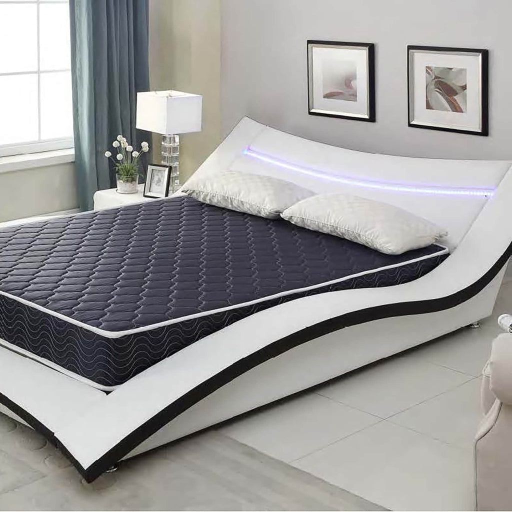 Matelas en mousse haute densité de 6 po, disponible en tailles simple et double