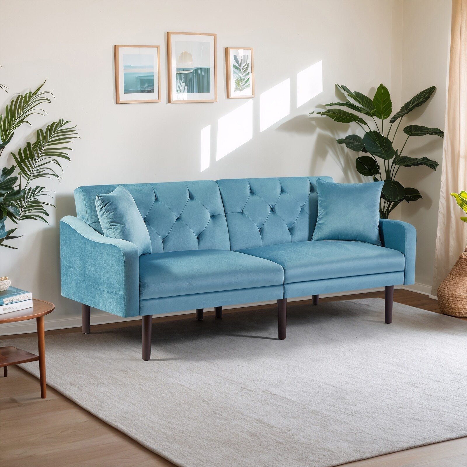 Canapé-lit 3 places en velours avec deux coussins décoratifs et cadre en bois massif pour le salon