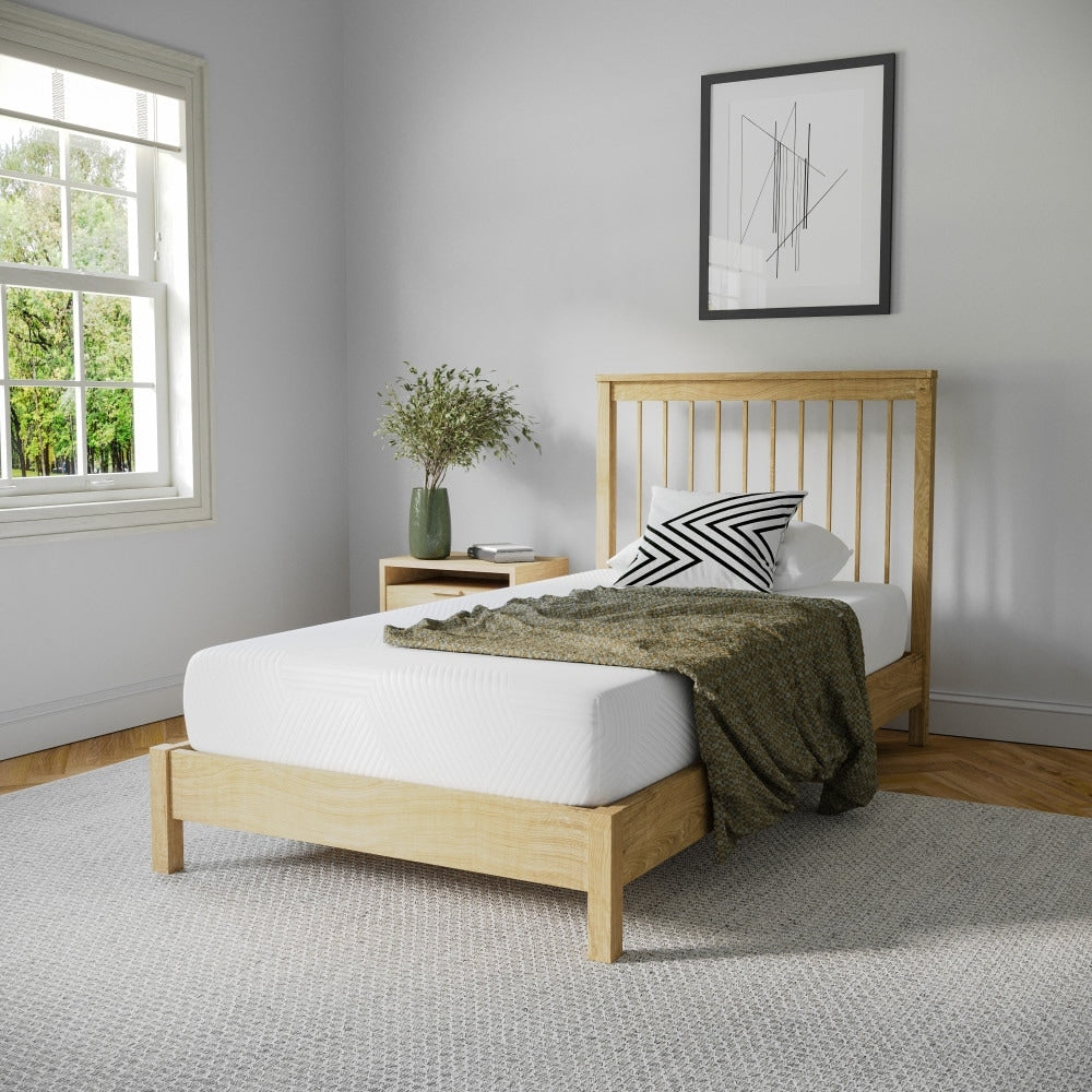 Matelas en mousse à mémoire de forme rafraîchissant au thé vert de 8 pouces, soulageant la pression, dans une boîte