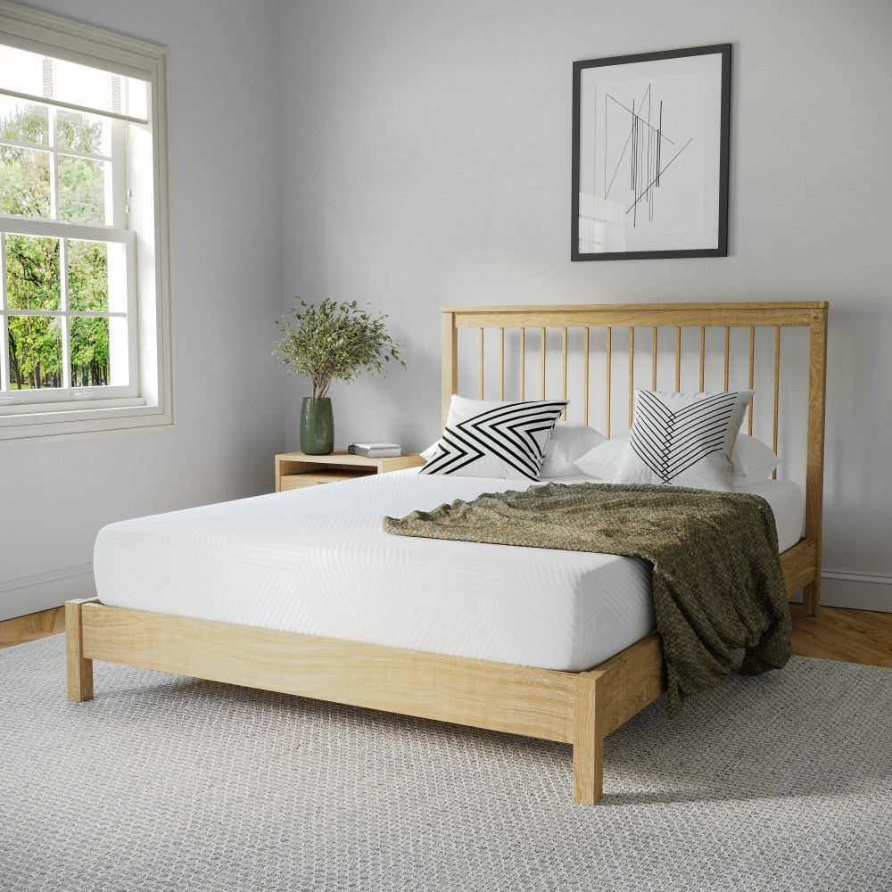 Matelas en mousse à mémoire de forme rafraîchissant au thé vert de 8 pouces, soulageant la pression, dans une boîte