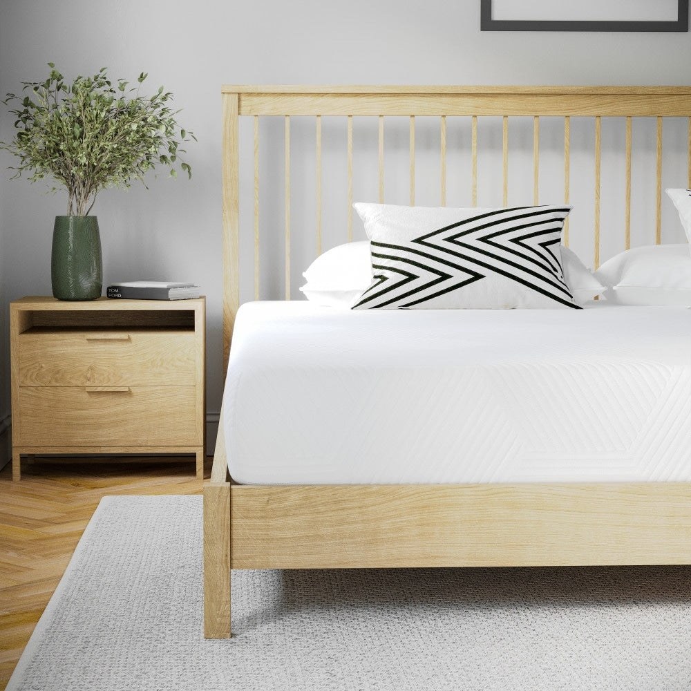 Matelas en mousse à mémoire de forme rafraîchissant au thé vert de 8 pouces, soulageant la pression, dans une boîte