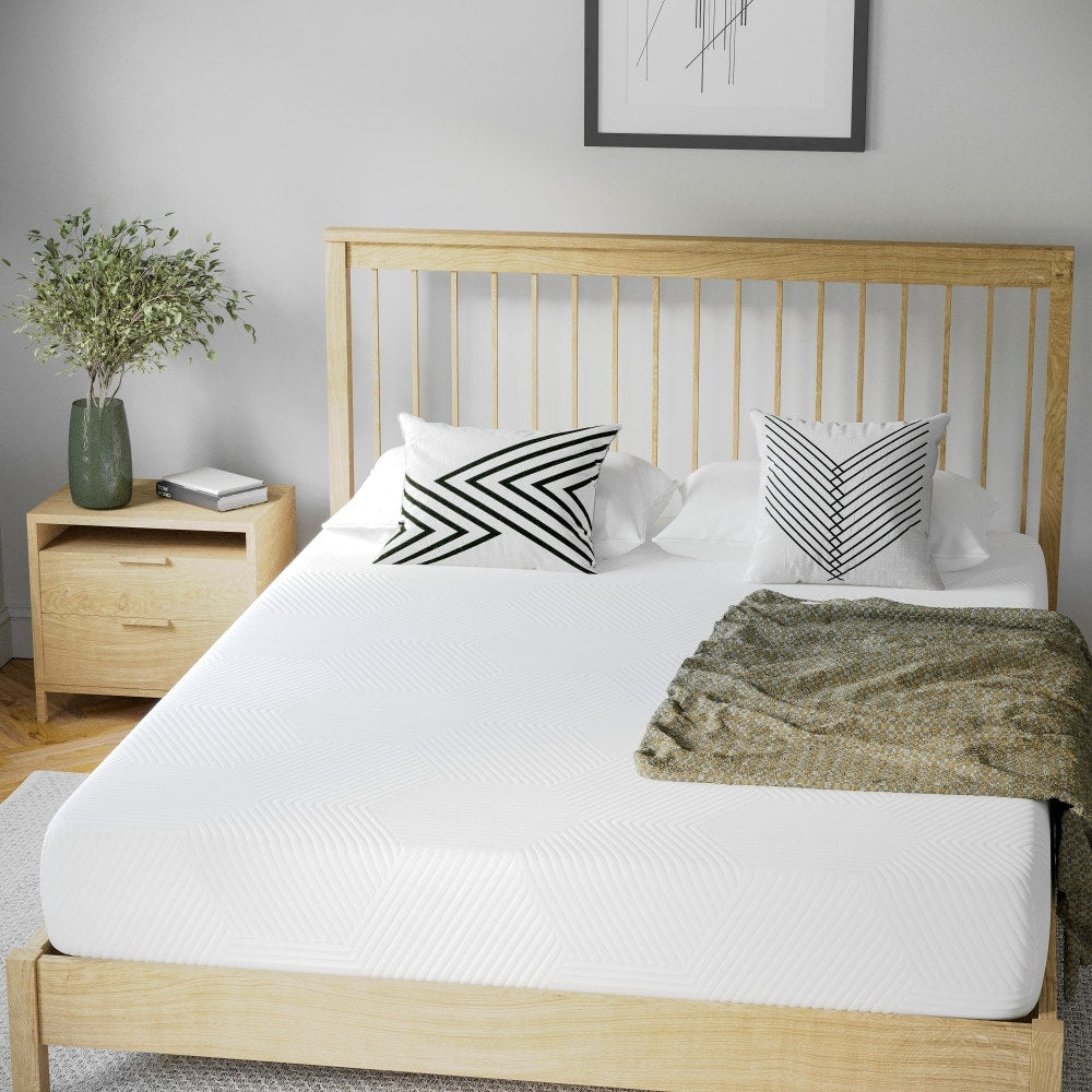 Matelas en mousse à mémoire de forme rafraîchissant au thé vert de 8 pouces, soulageant la pression, dans une boîte