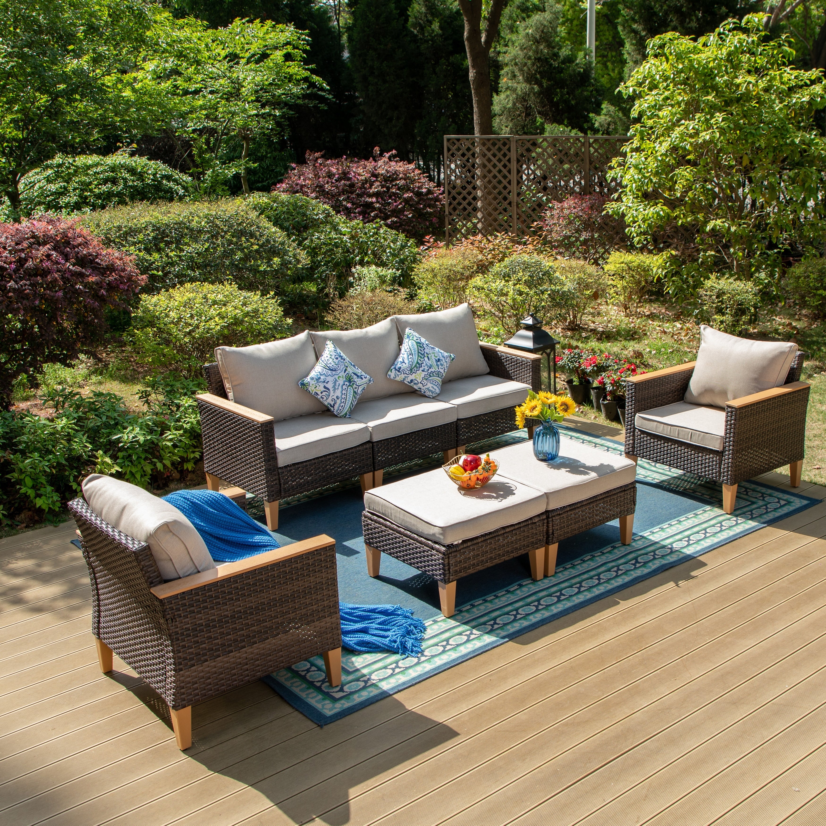 Ensemble de canapés d'extérieur en osier 8 pièces, grands ensembles de conversation avec table et foyer