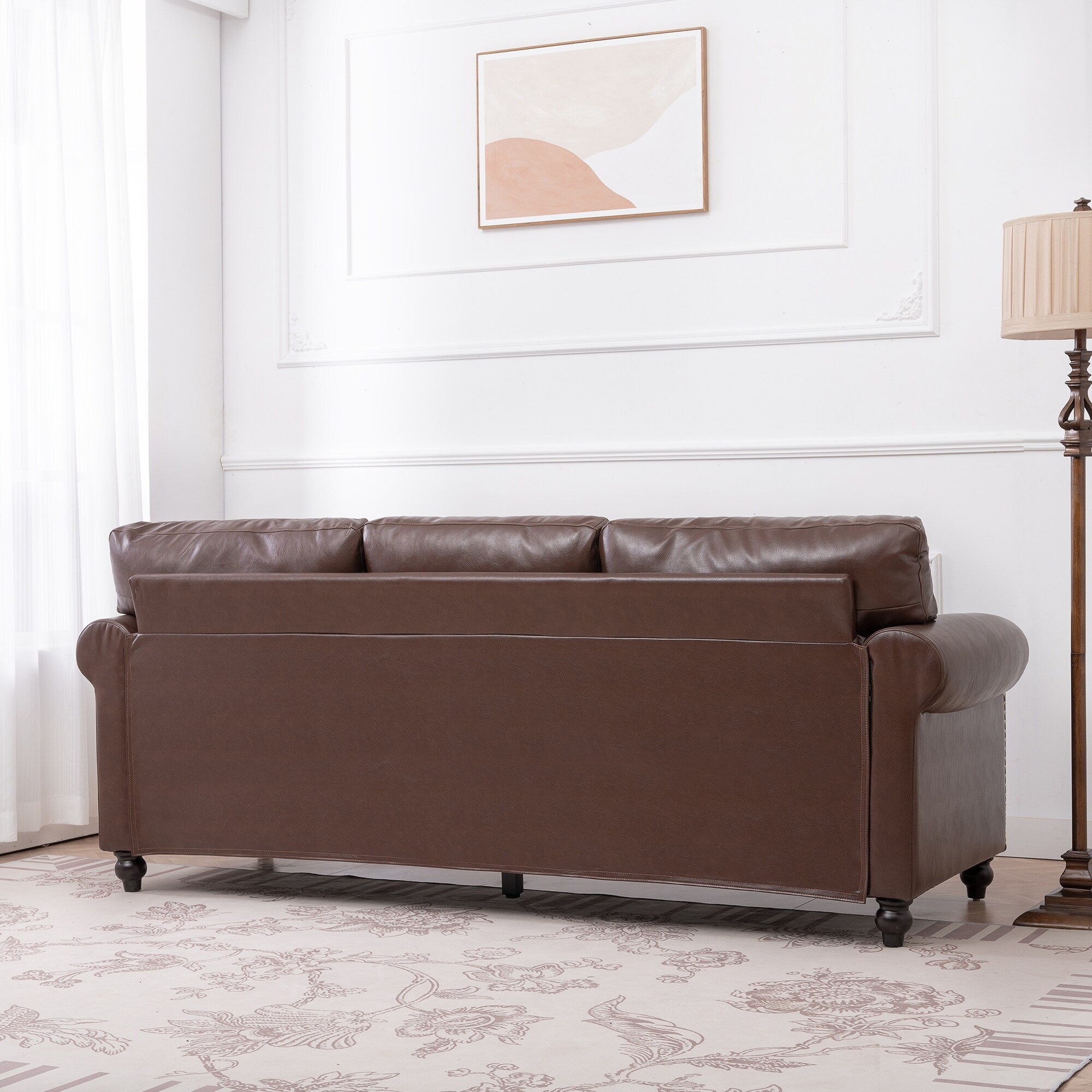 Canapé 3 places rembourré avec clous et pieds en bouleau pour le salon (83,86 €)