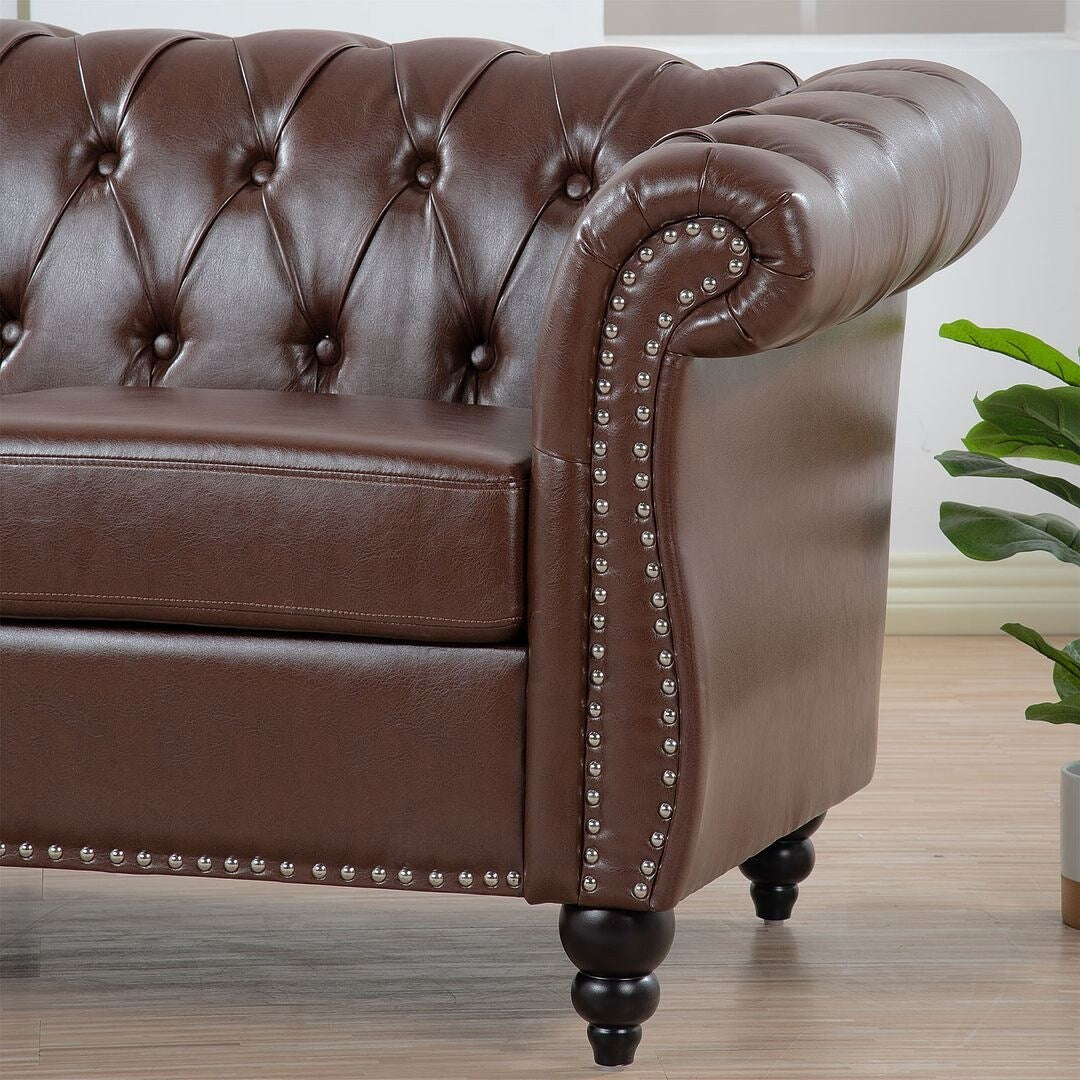 Canapé Chesterfield capitonné en similicuir avec accoudoirs roulés (84,65 po)