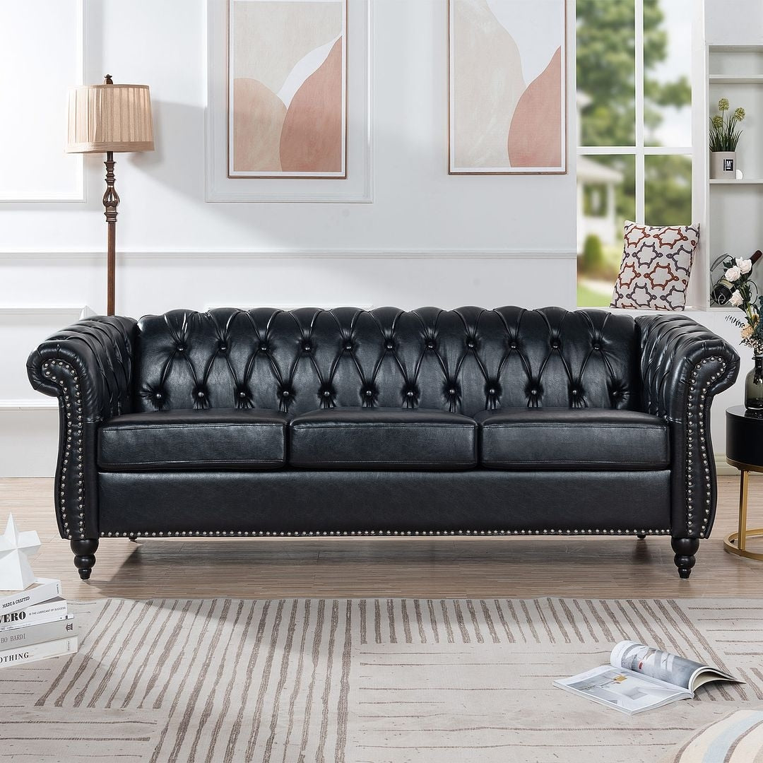 Canapé Chesterfield capitonné en similicuir avec accoudoirs roulés (84,65 po)