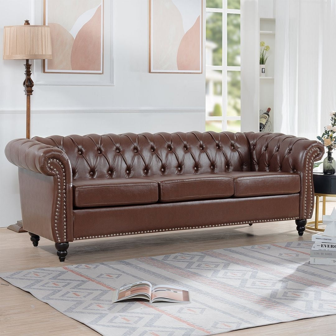 Canapé Chesterfield capitonné en similicuir avec accoudoirs roulés (84,65 po)