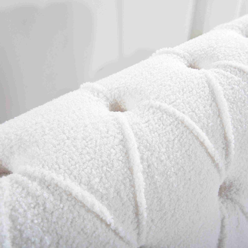 Canapé Chesterfield 3 places blanc à accoudoirs roulés 84