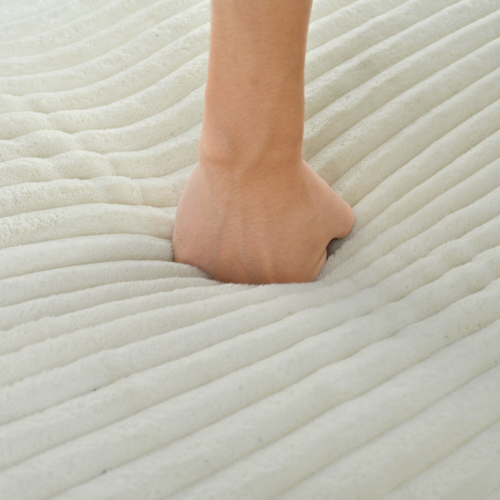 Canapé-lit en velours côtelé de 86,5 po avec 2 ports USB, porte-gobelets et capacité de charge de 250 kg