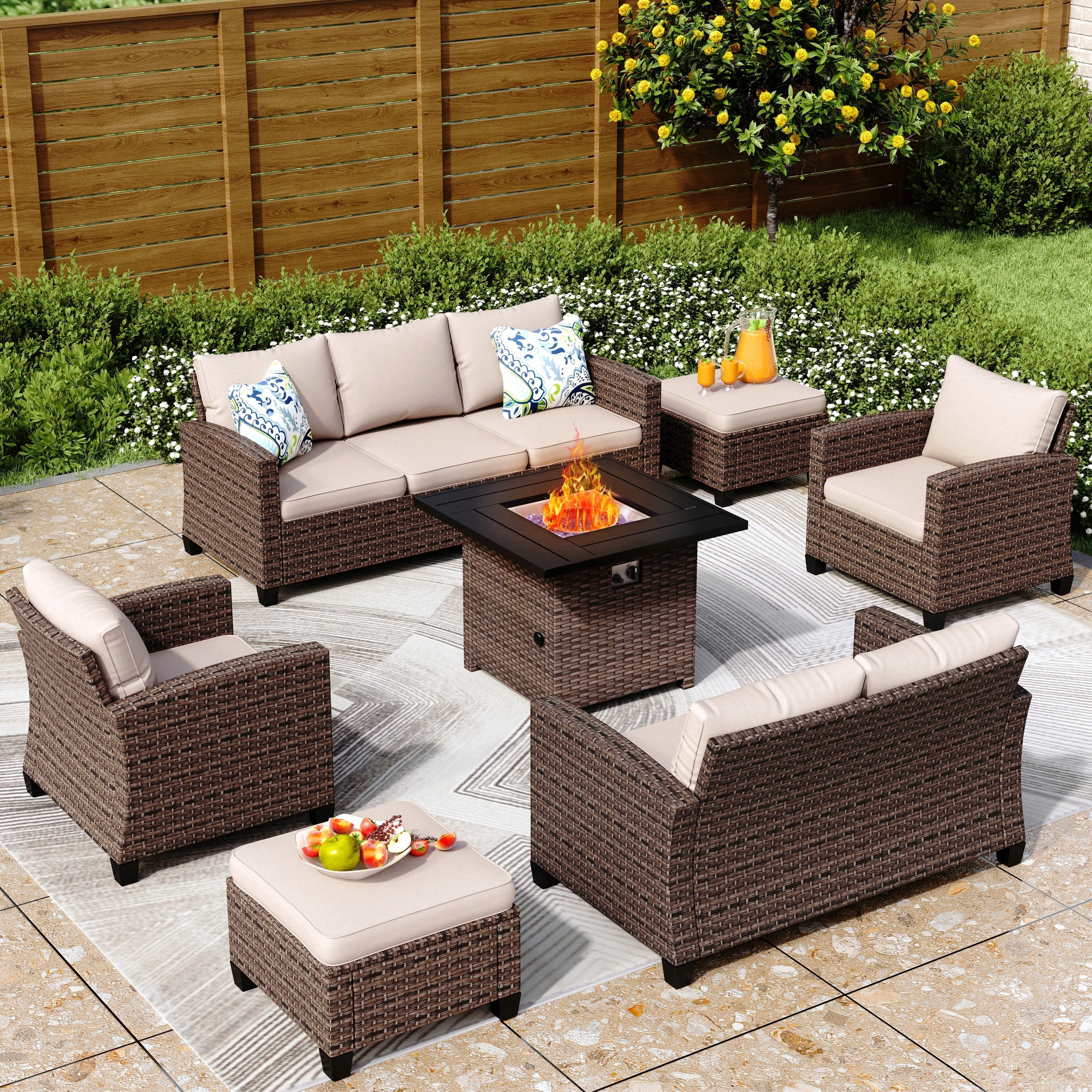 Ensemble de salon de jardin 9 places en rotin et osier avec canapé sectionnel à dossier haut et table pour foyer