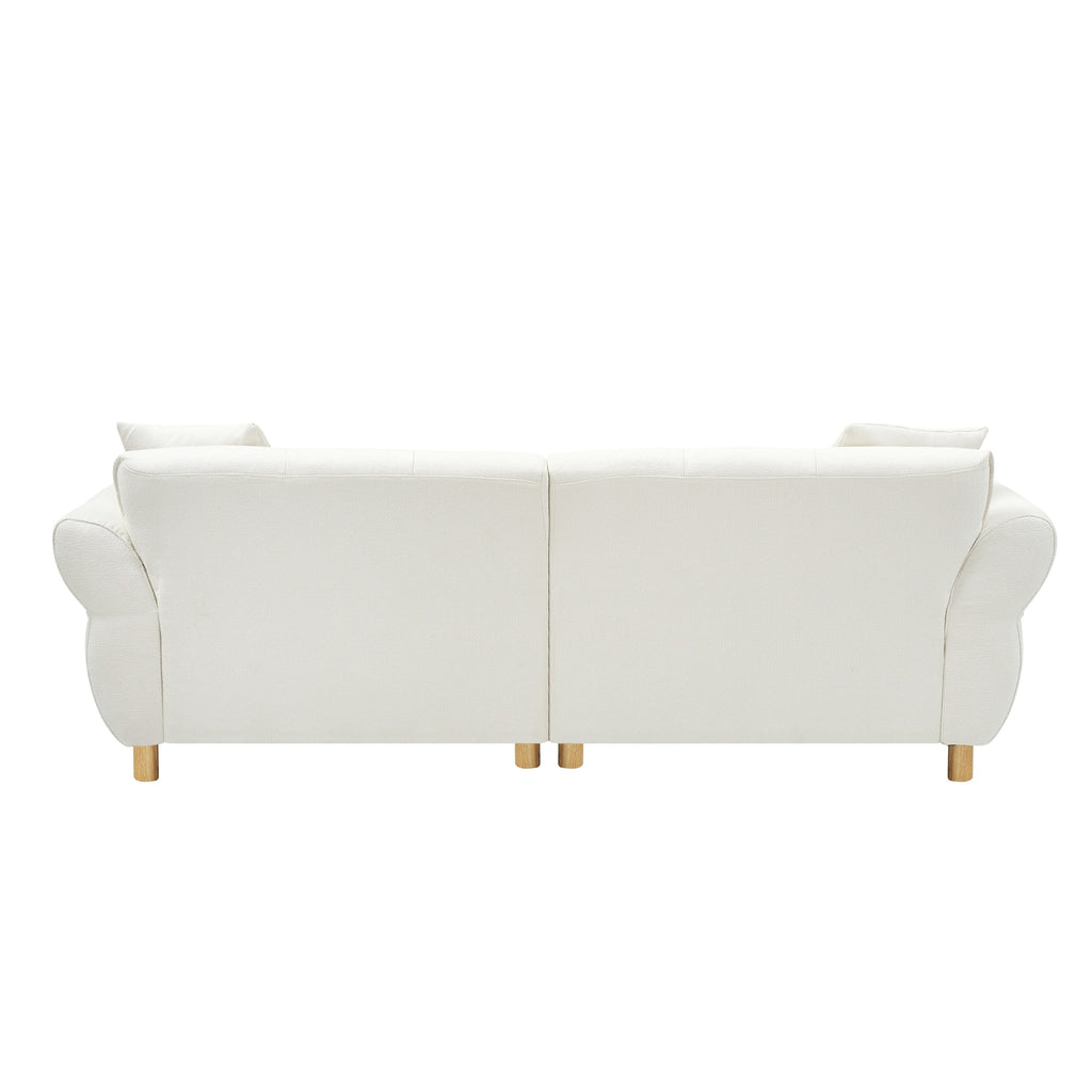 Canapé Teddy de 240 cm de long, avec deux coussins assortis et trois sièges spacieux et confortables.